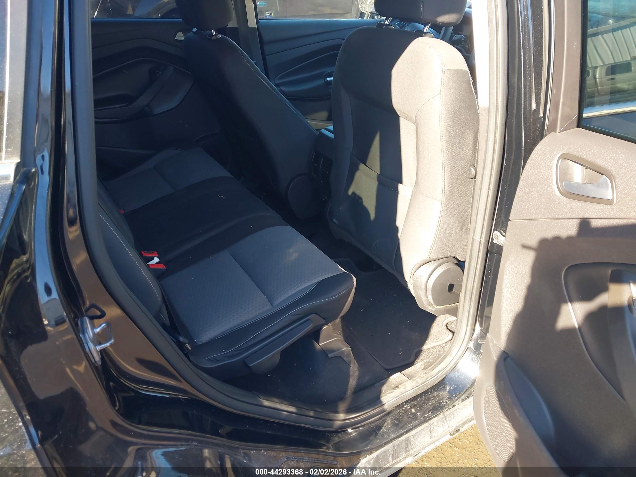 FORD ESCAPE image 8