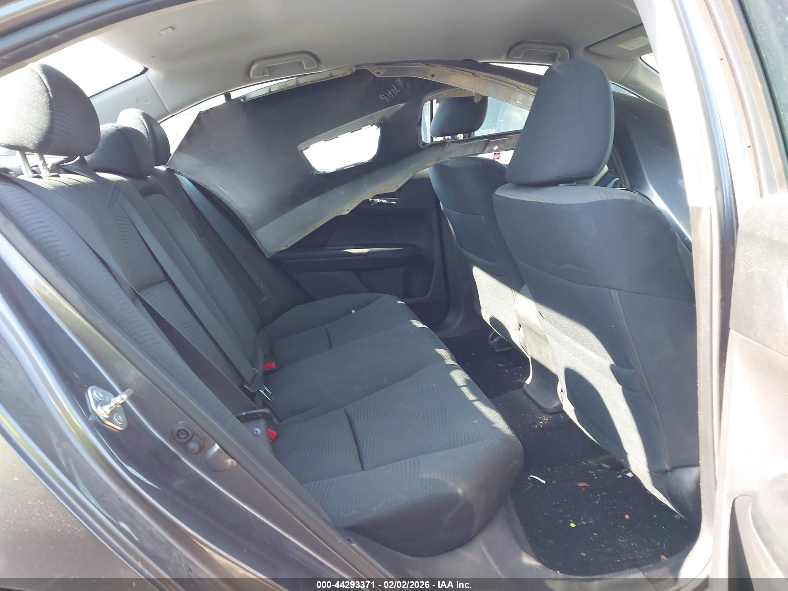 HONDA ACCORD image 8
