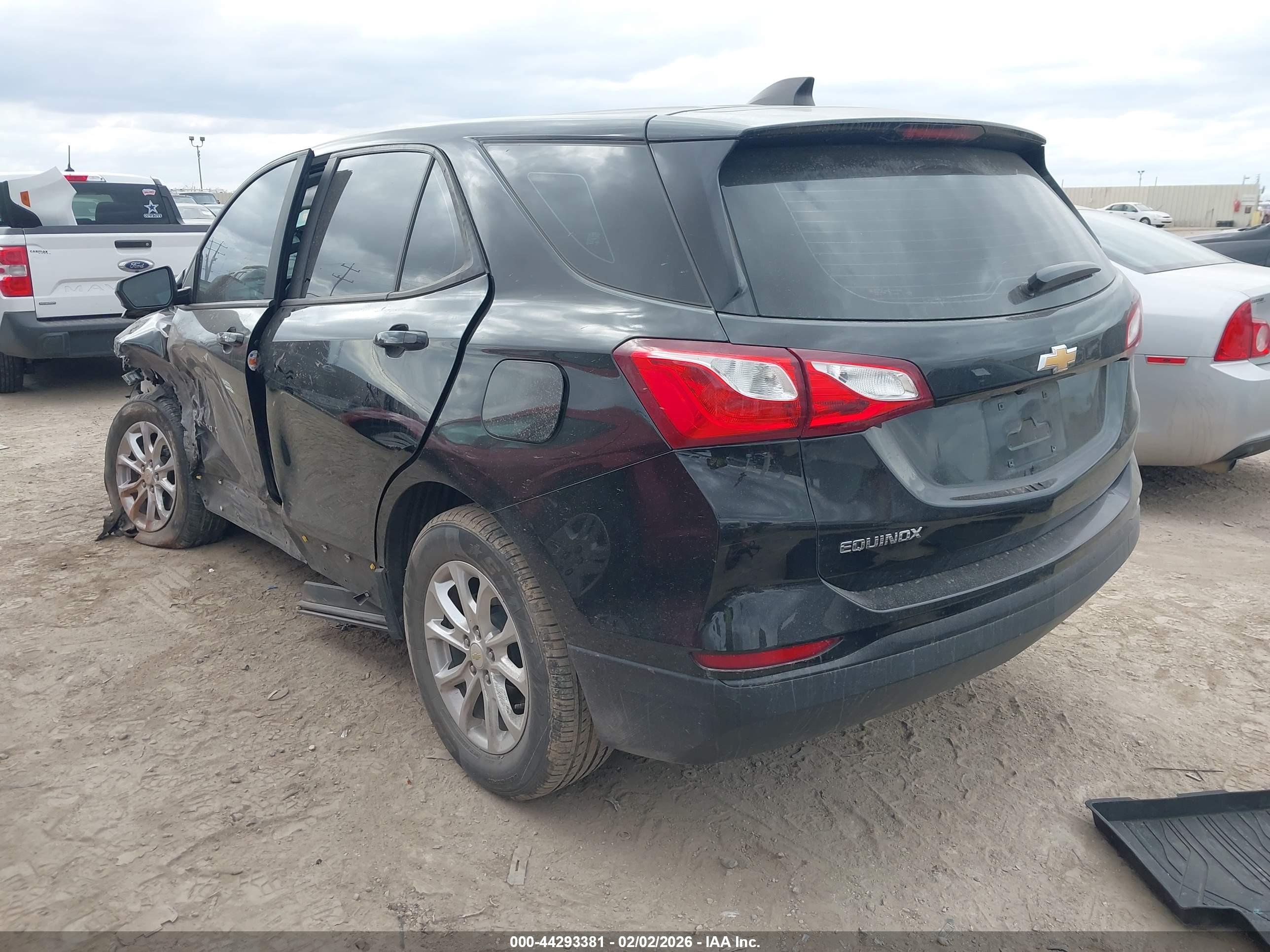 CHEVROLET EQUINOX image 3