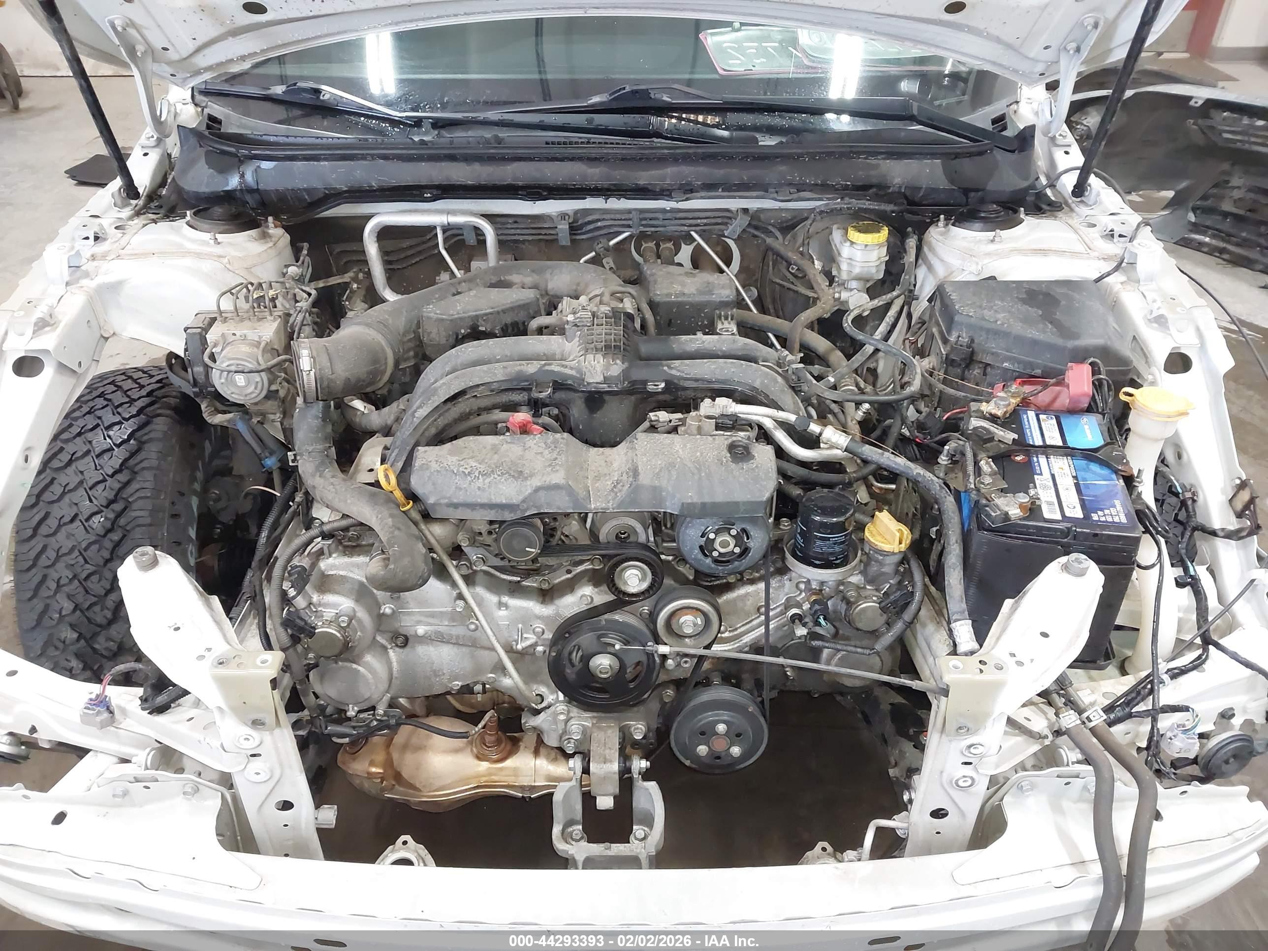SUBARU OUTBACK image 10