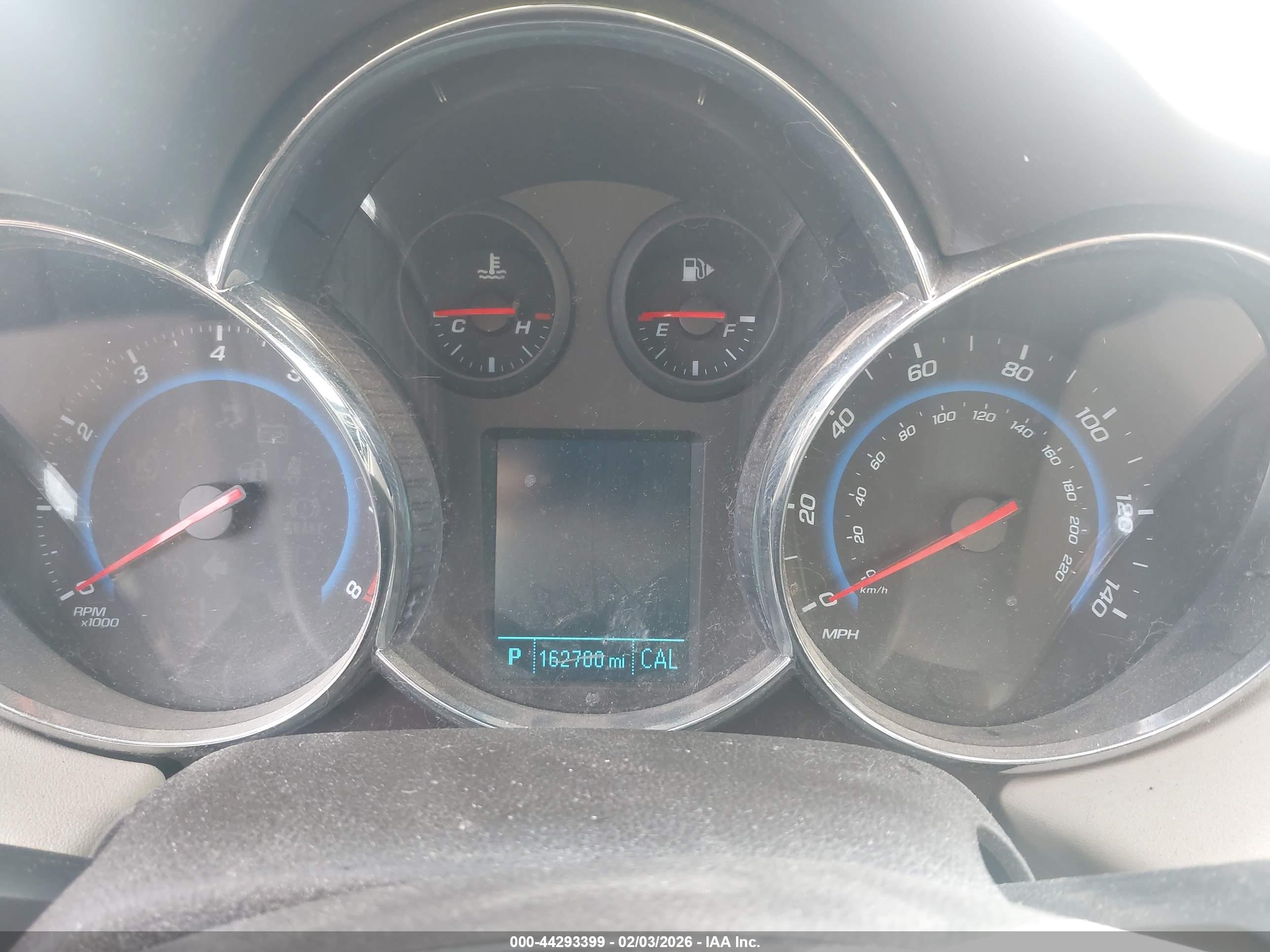 CHEVROLET CRUZE image 7