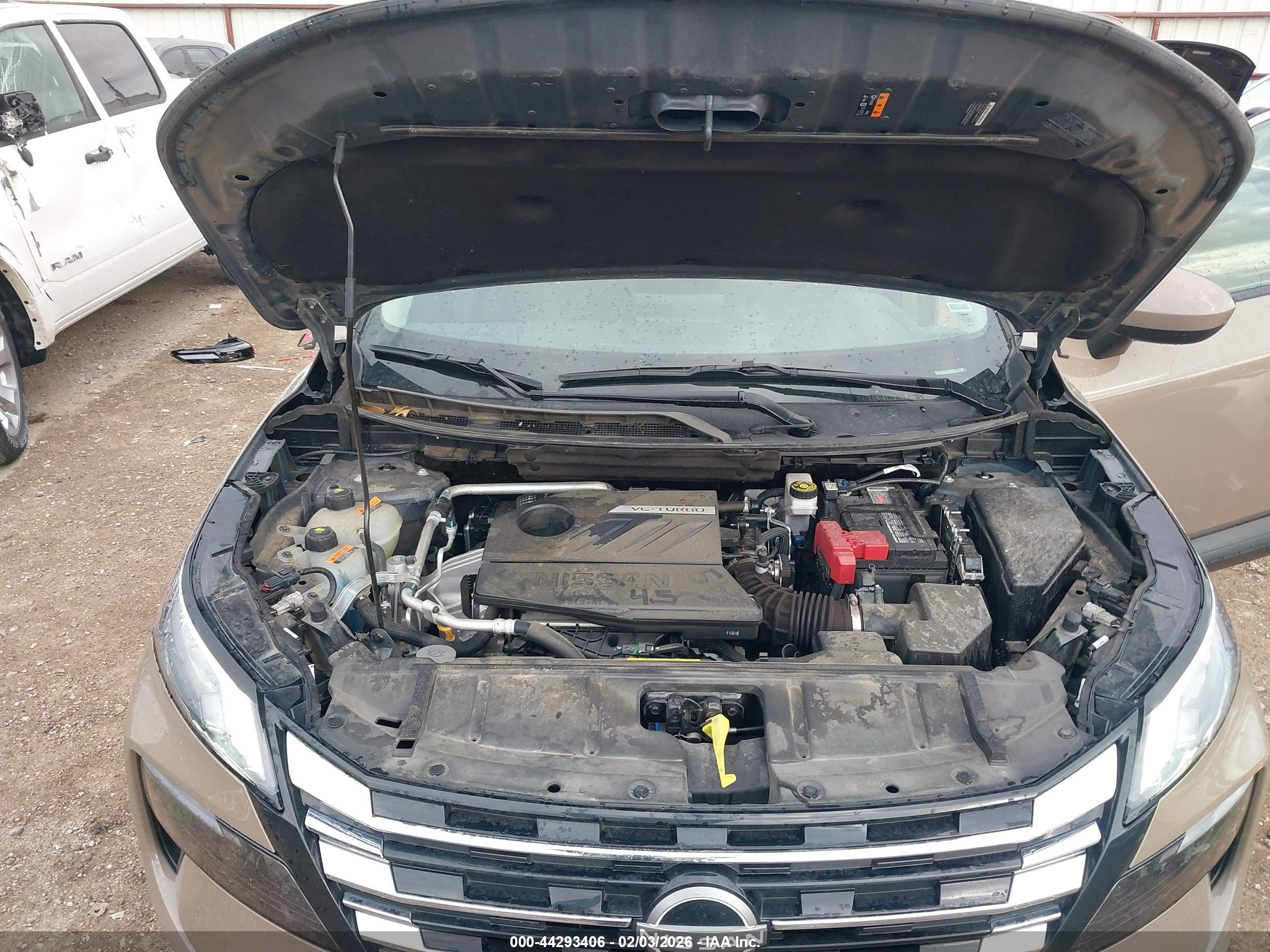 NISSAN ROGUE image 10