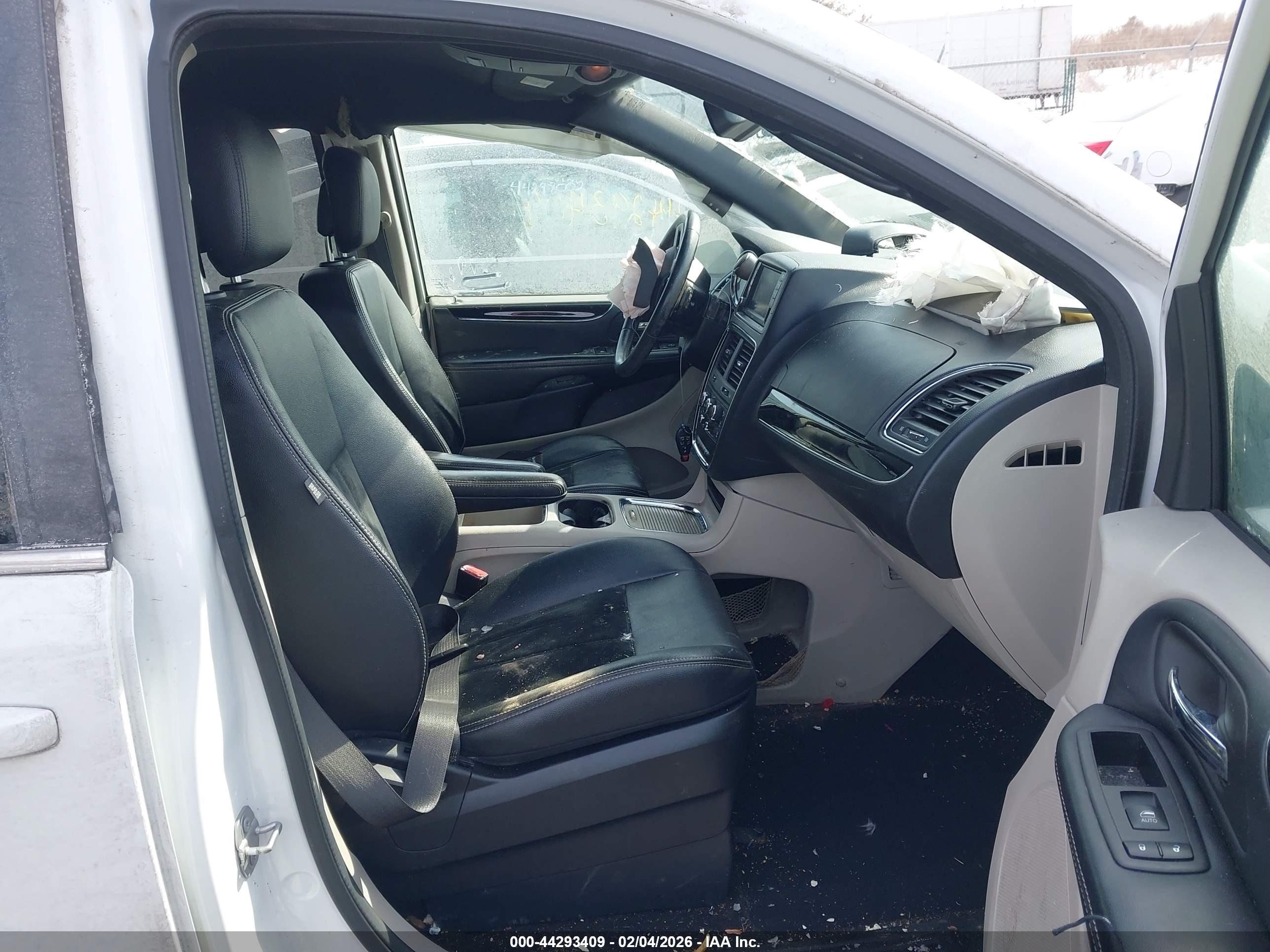 DODGE GRAND image 5
