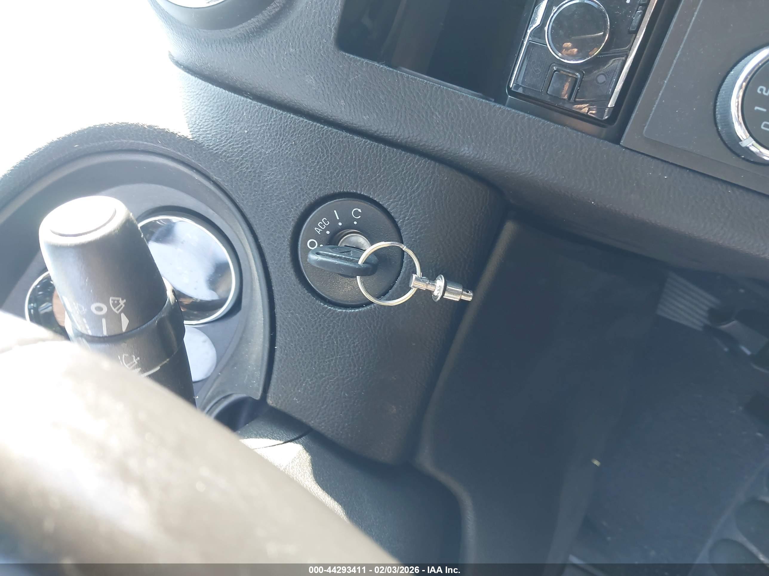 PONTIAC G6 image 11