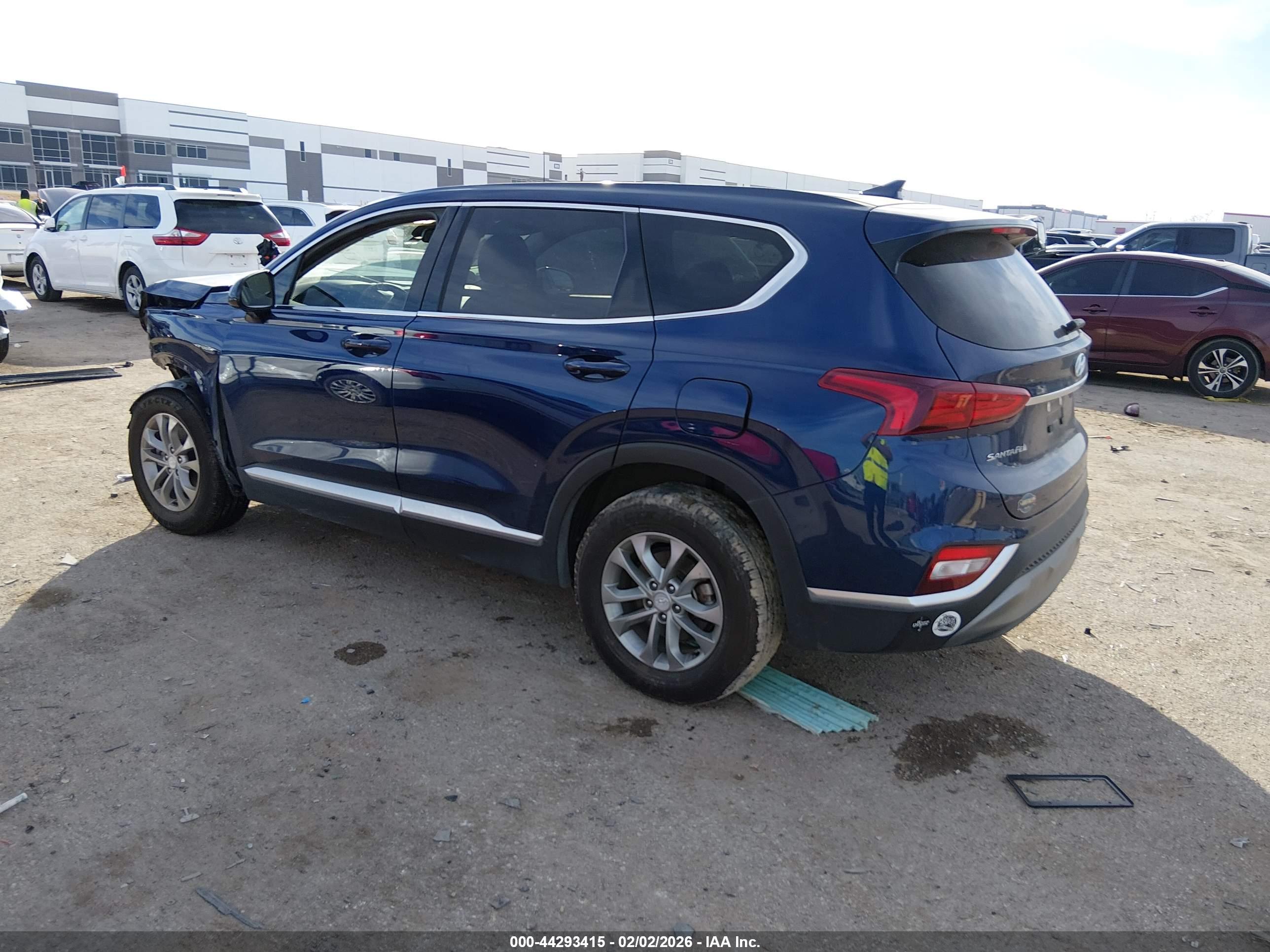 HYUNDAI SANTA image 3