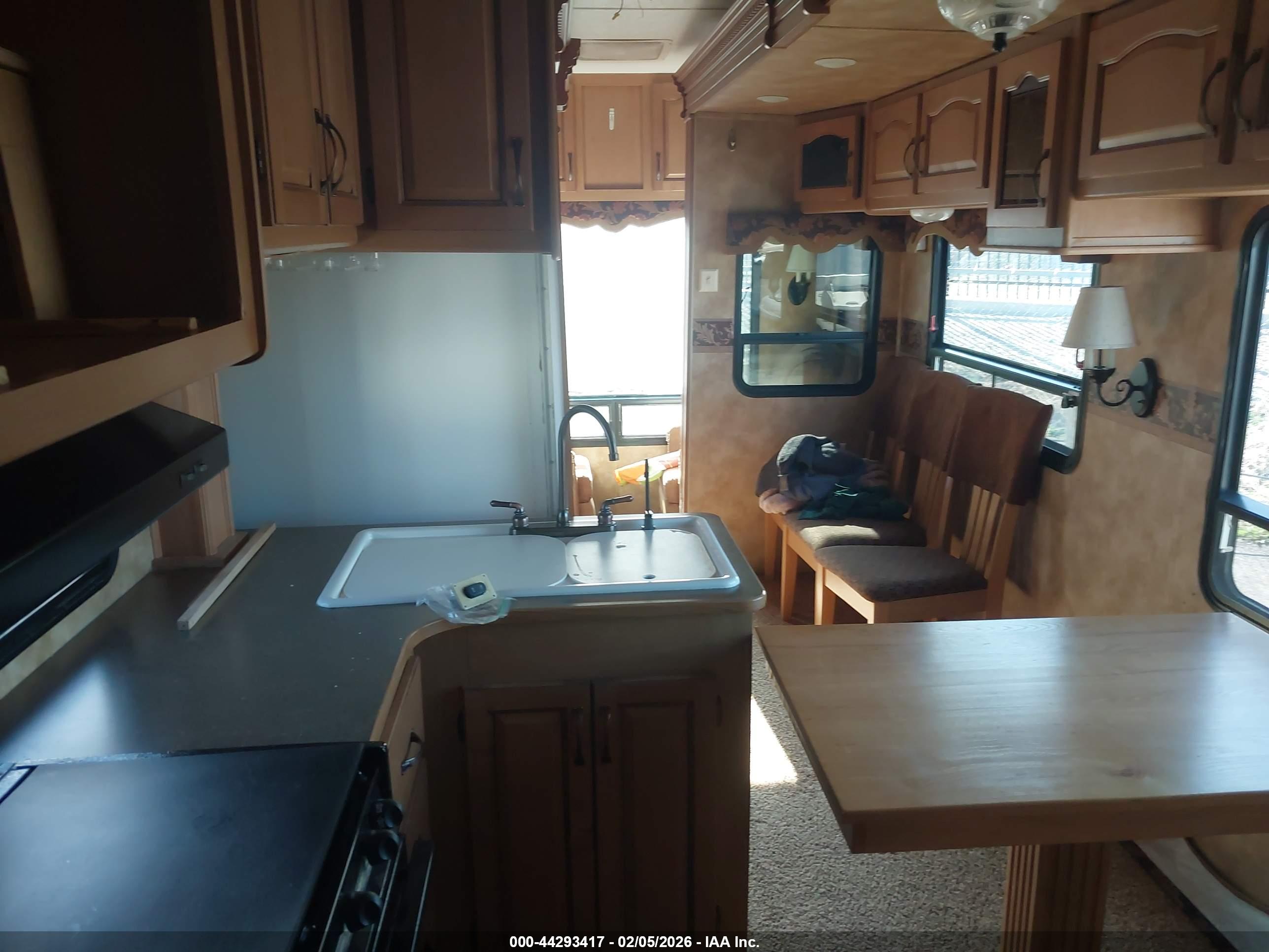 KEYSTONE RV image 8