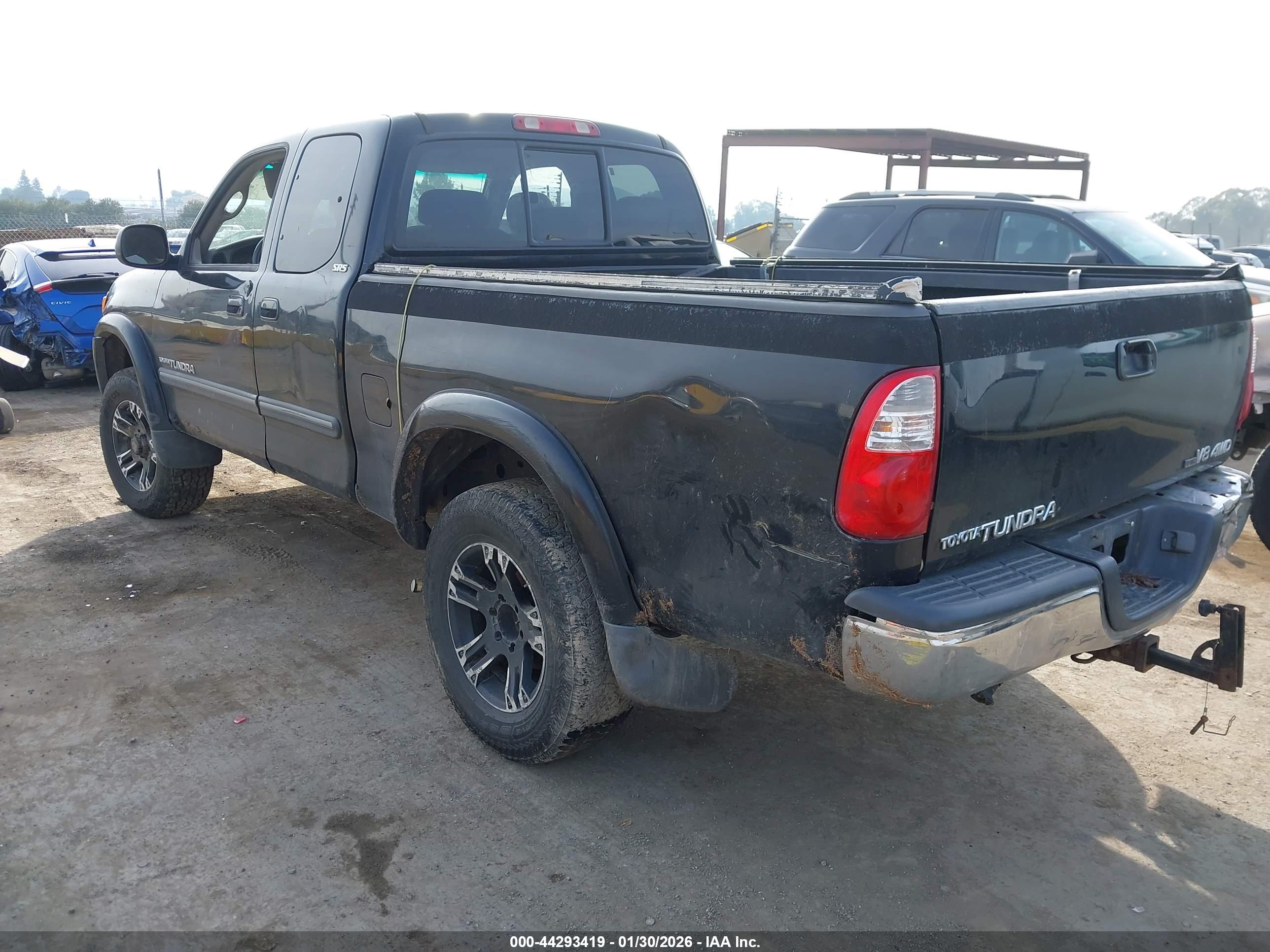 TOYOTA TUNDRA image 3