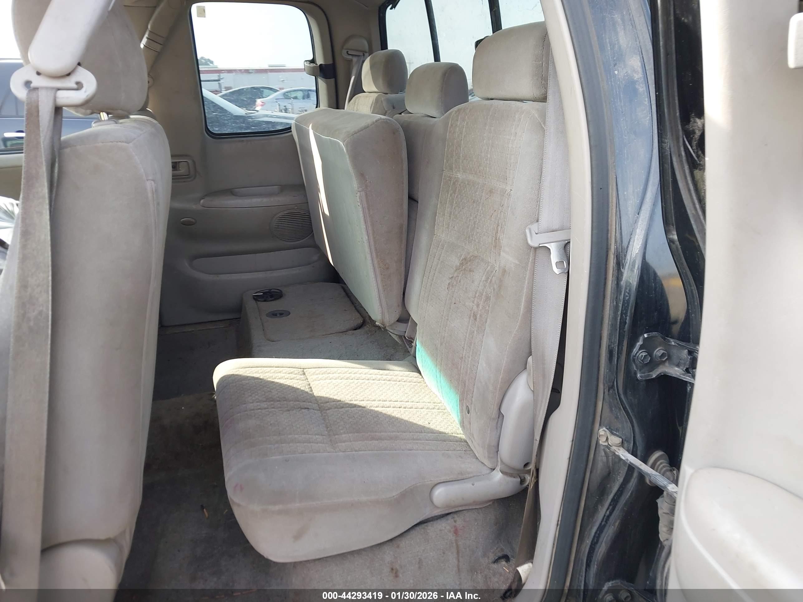 TOYOTA TUNDRA image 8