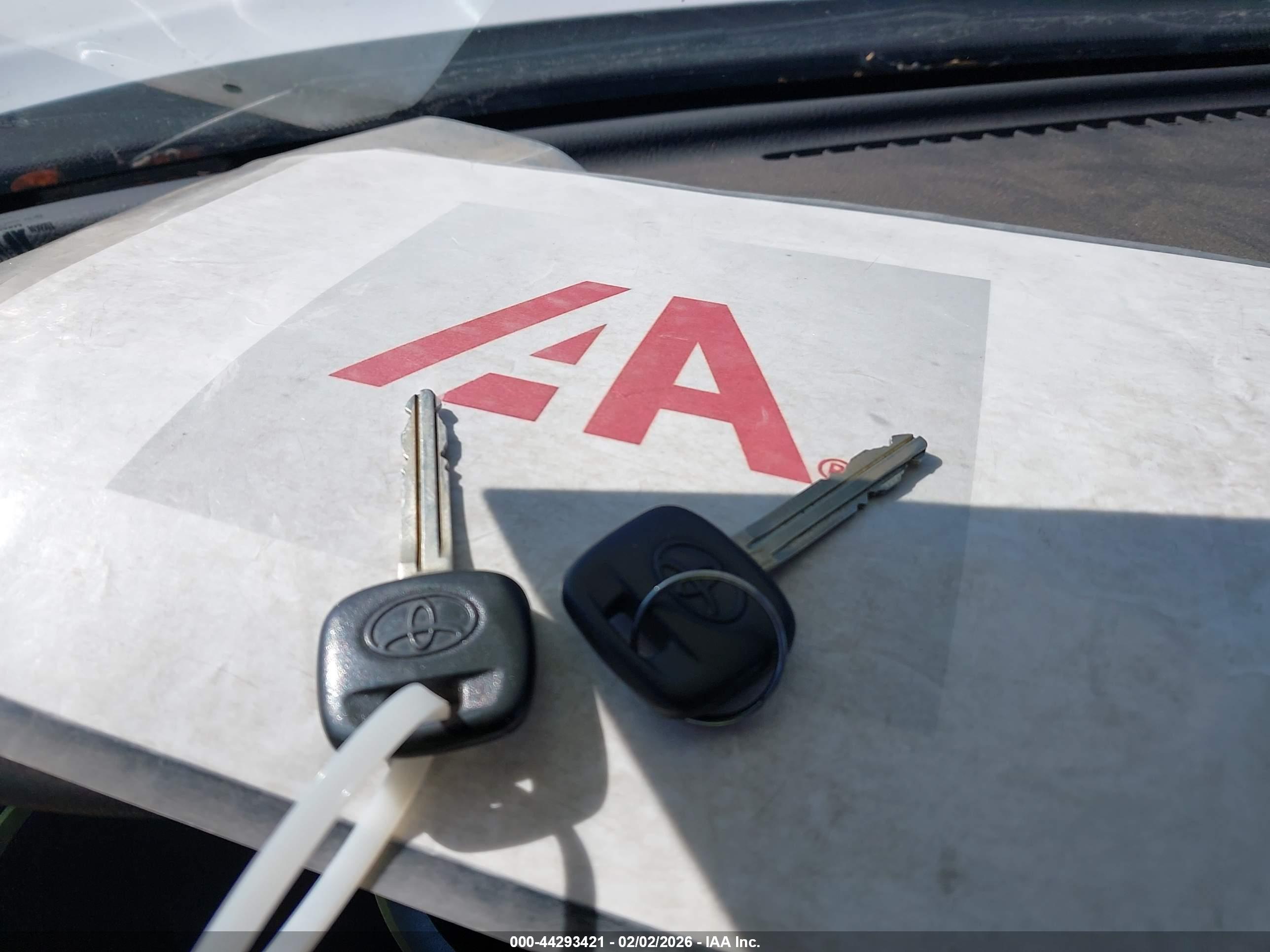 TOYOTA TACOMA image 11