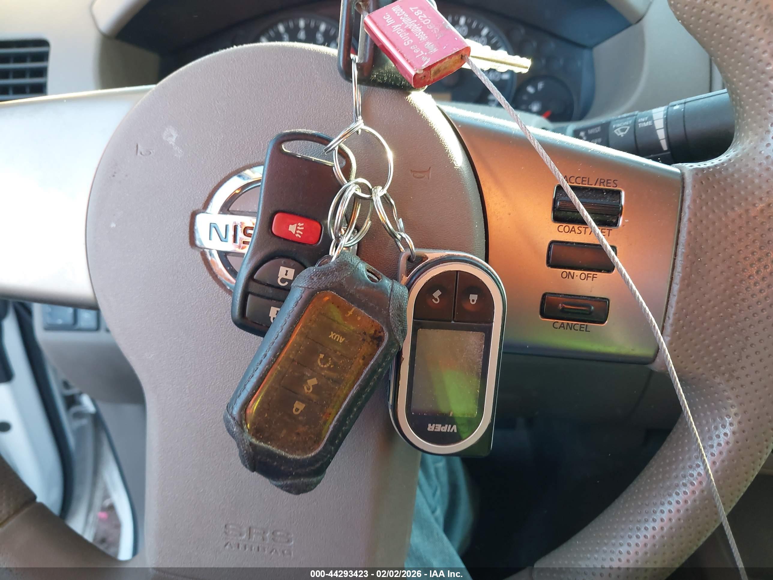 NISSAN FRONTIER image 11