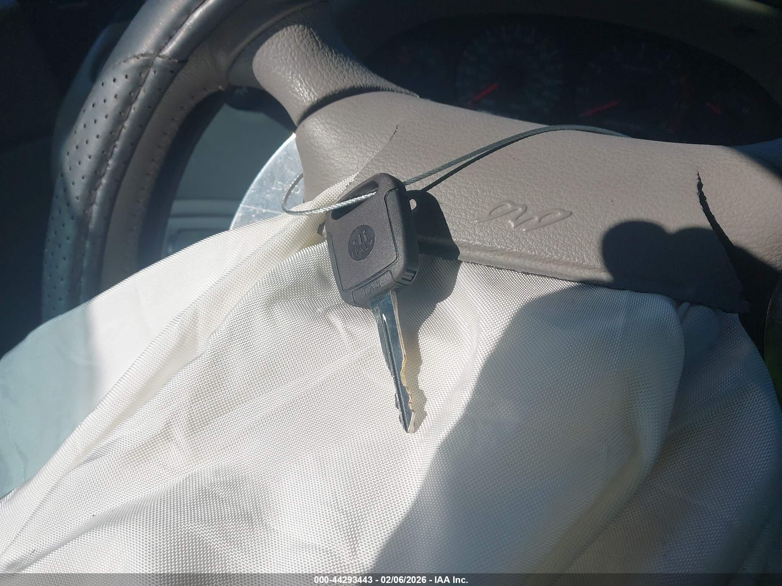 FORD MUSTANG image 11