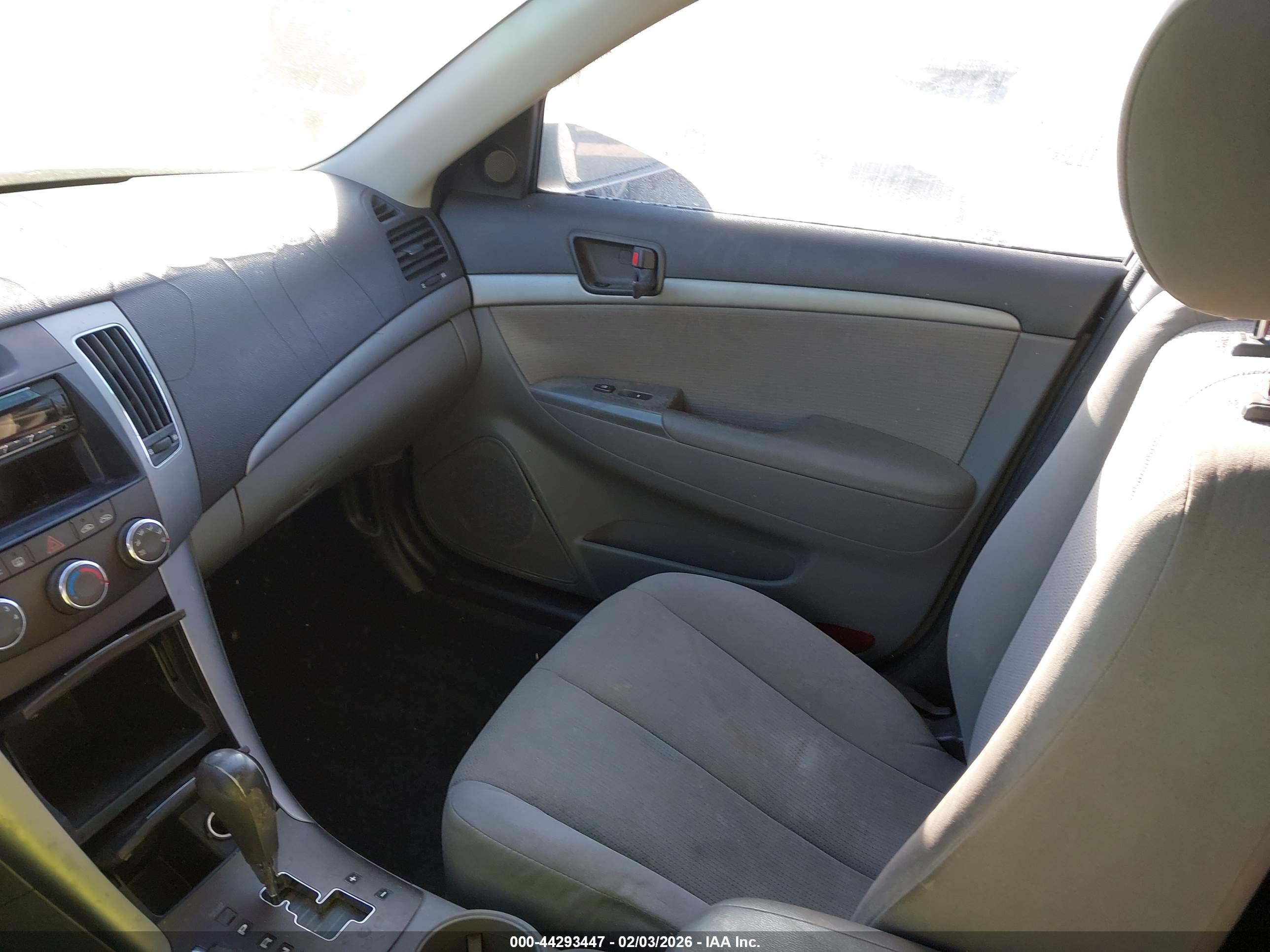 HYUNDAI SONATA image 5