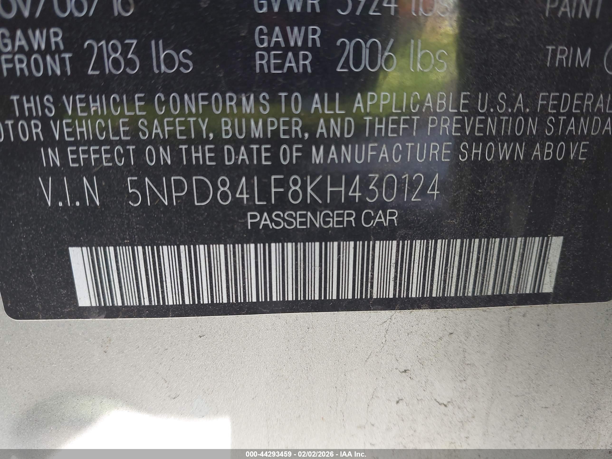 HYUNDAI ELANTRA image 9