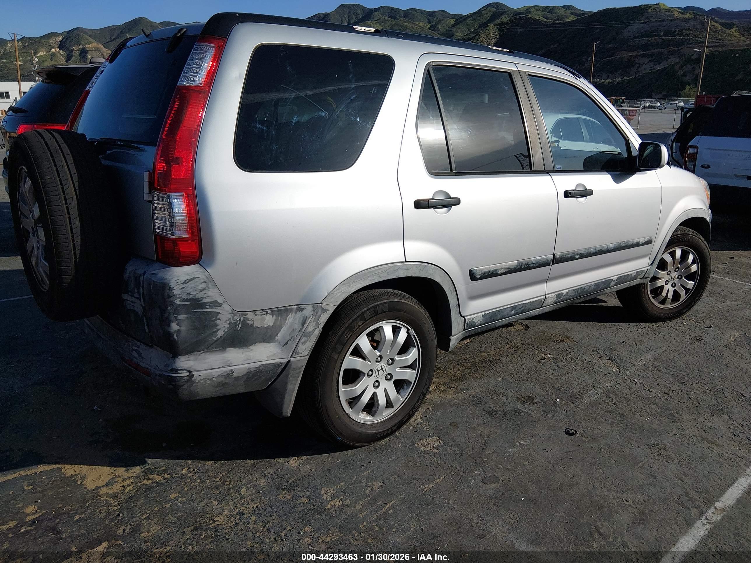 HONDA CR-V image 4