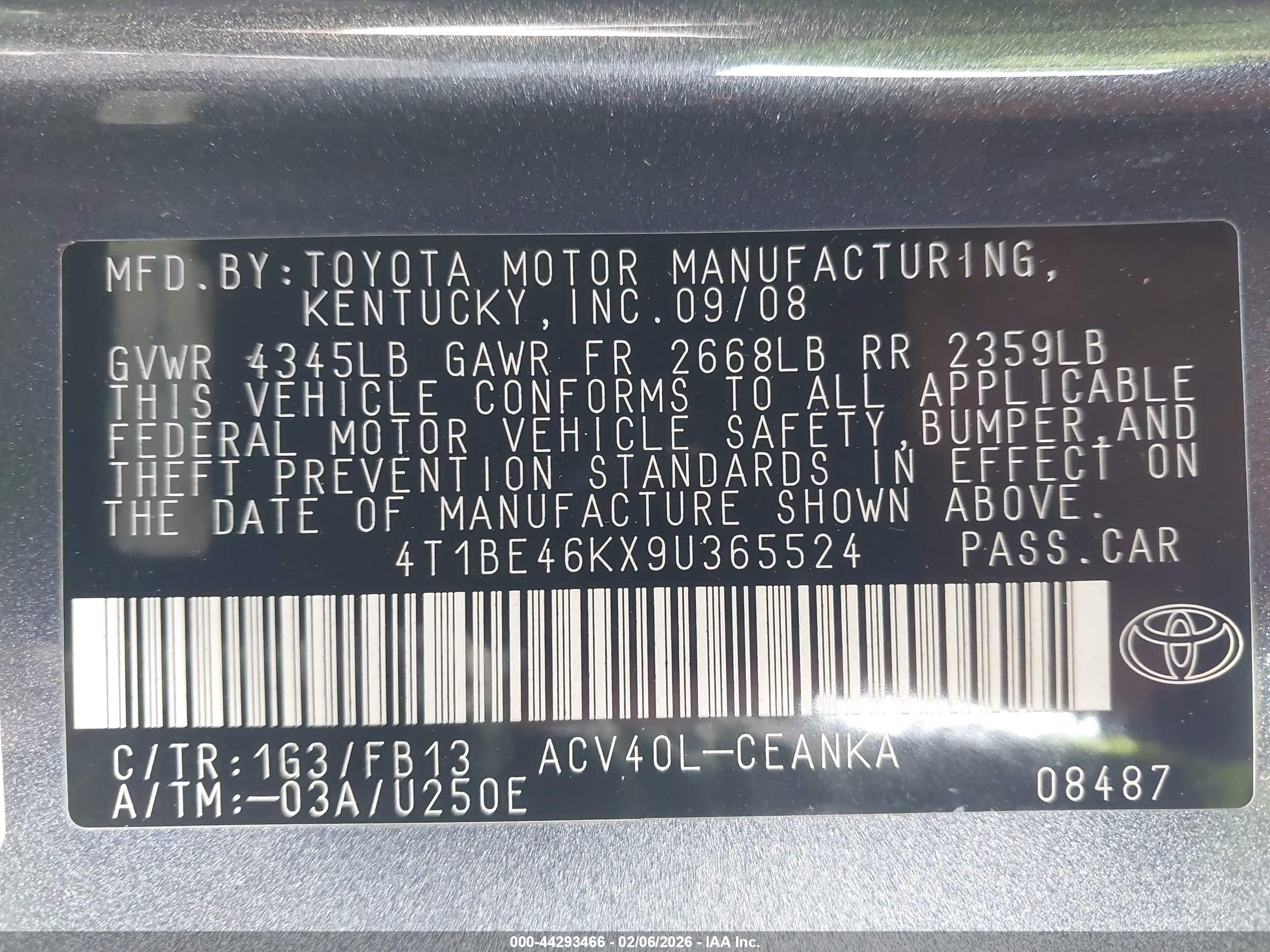 TOYOTA CAMRY image 9
