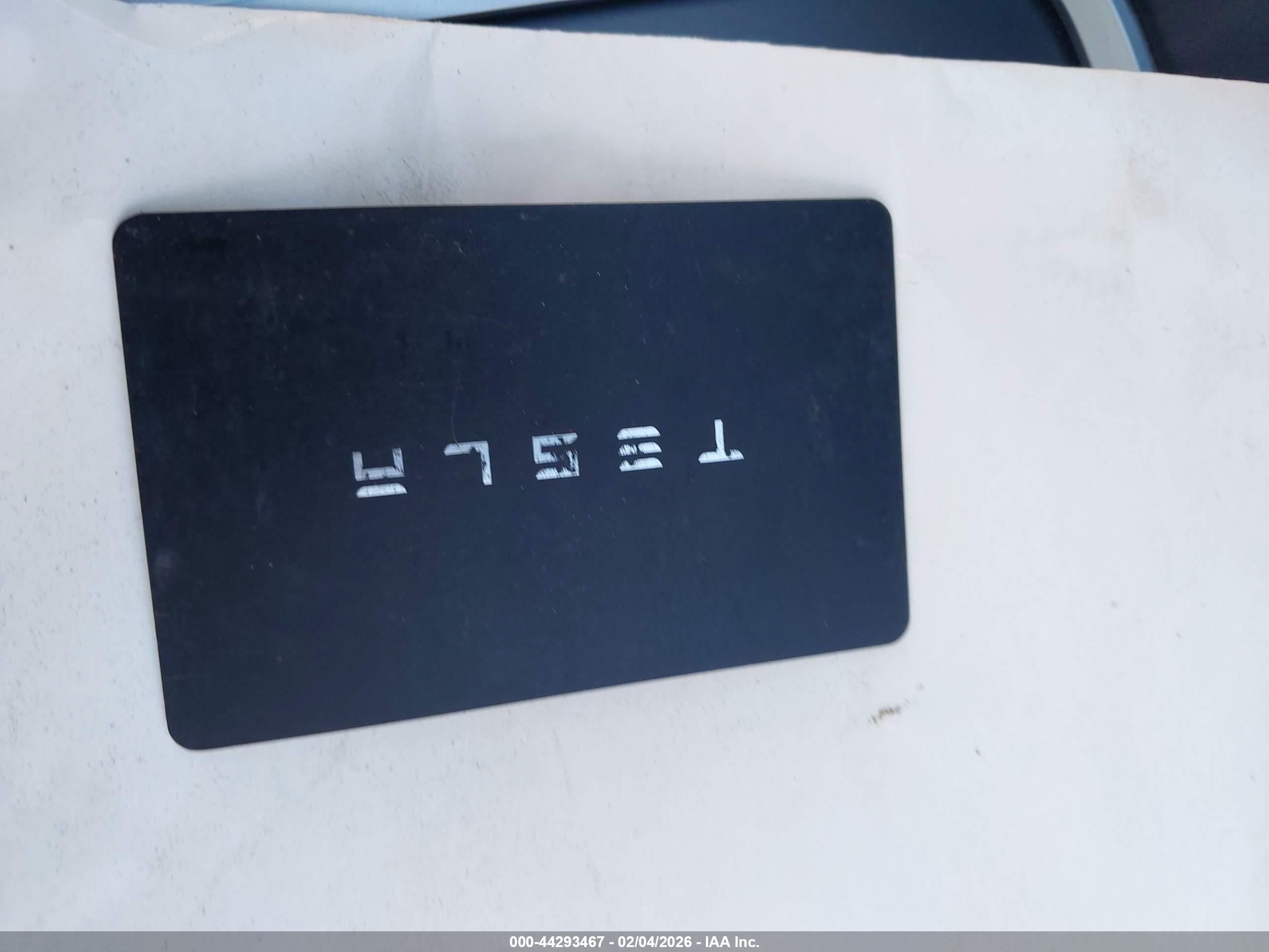 TESLA MODEL image 11