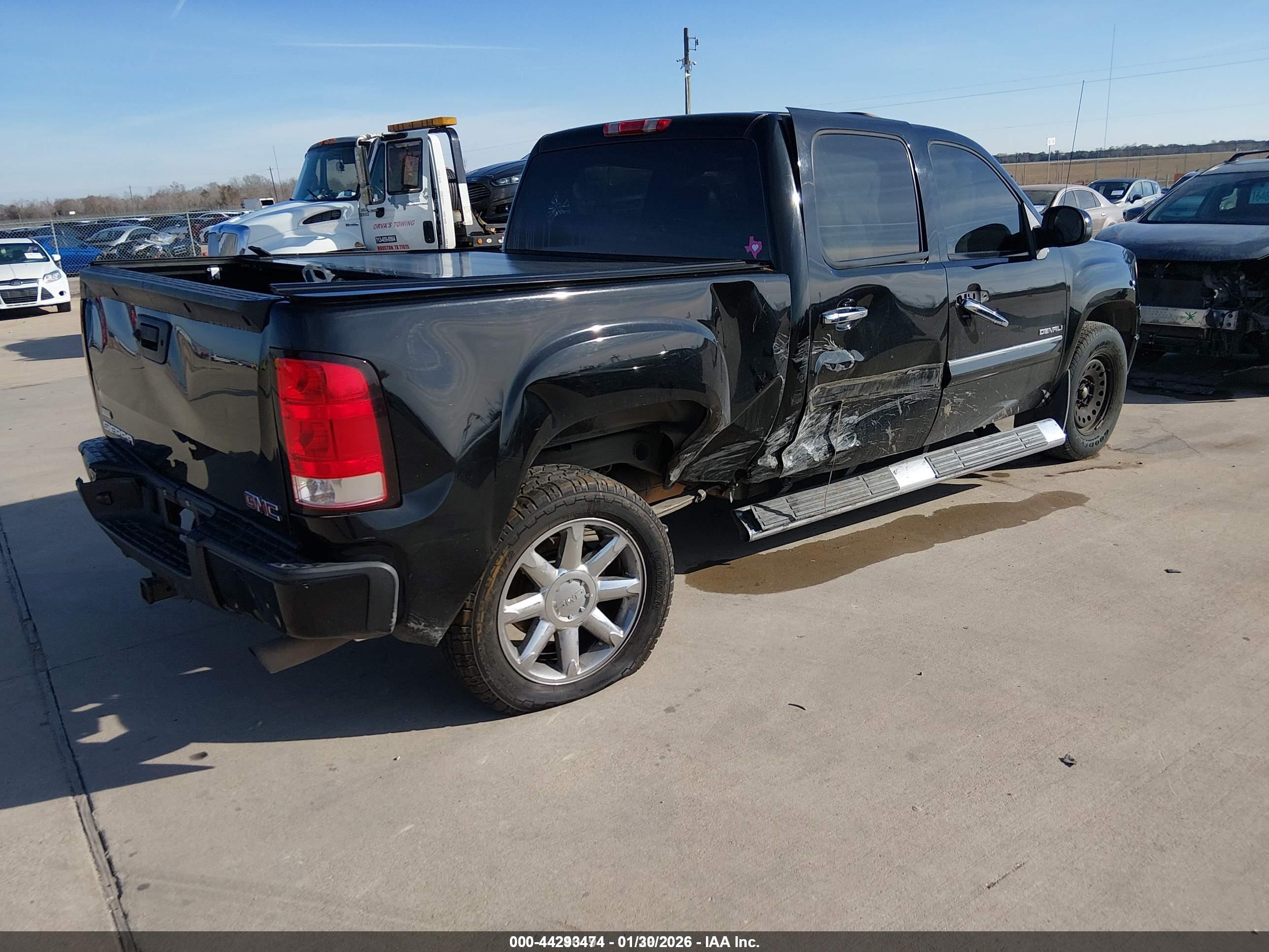 GMC SIERRA image 4