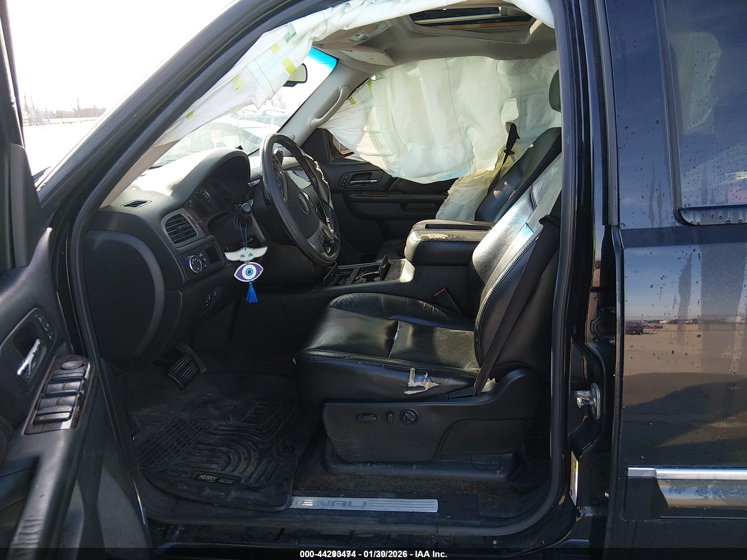 GMC SIERRA image 5