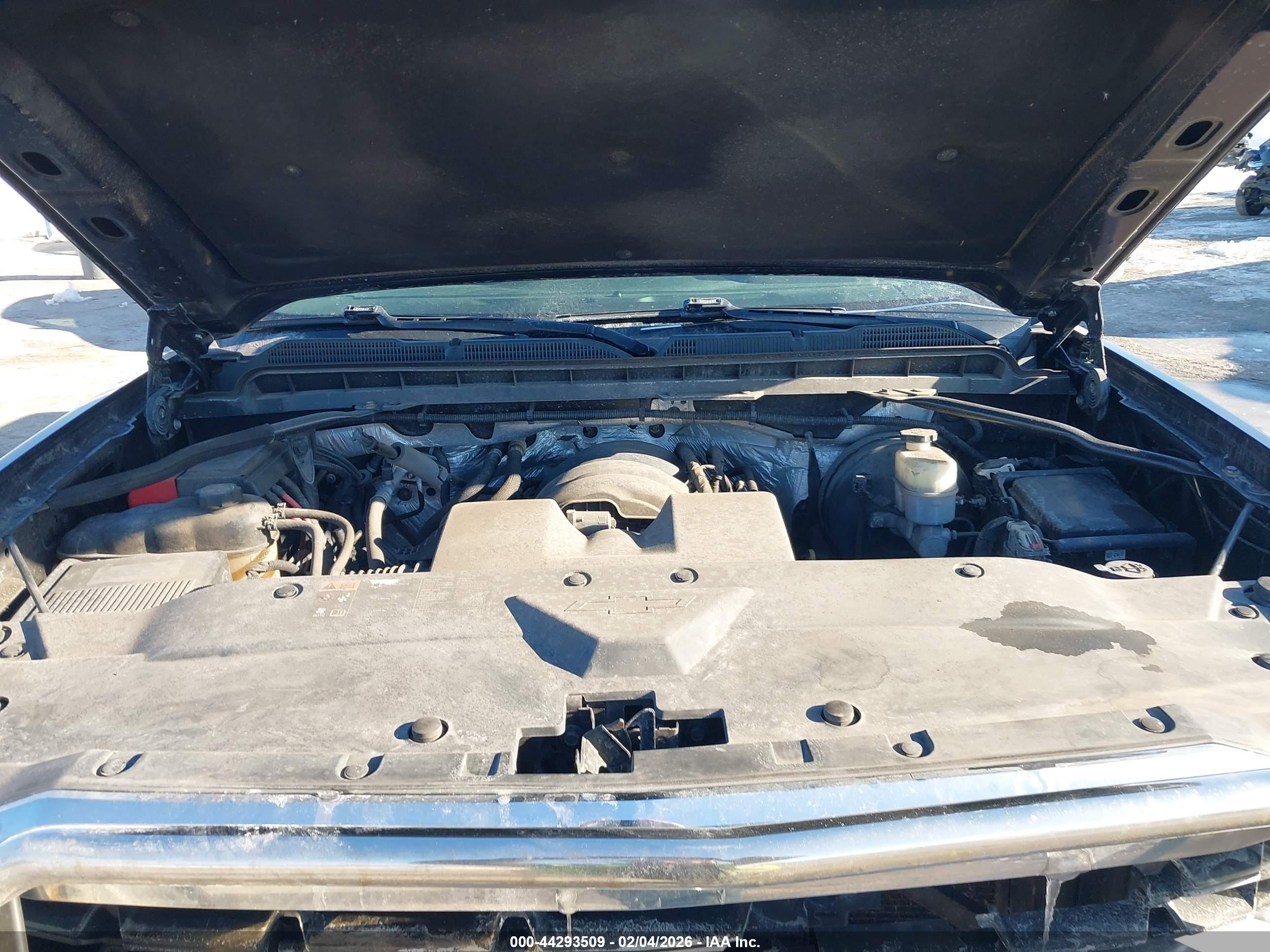 CHEVROLET SILVERADO image 10