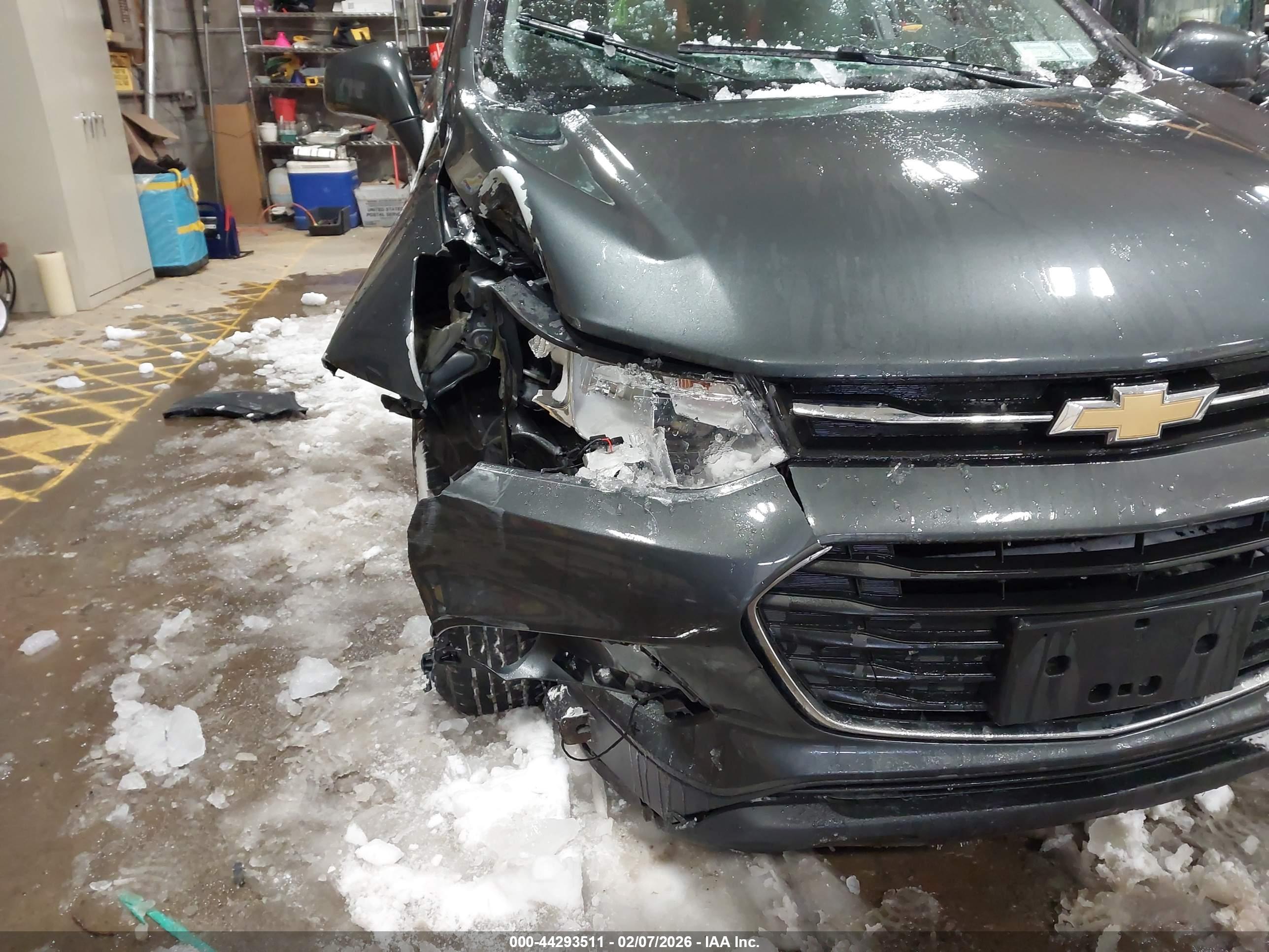 CHEVROLET TRAX image 6