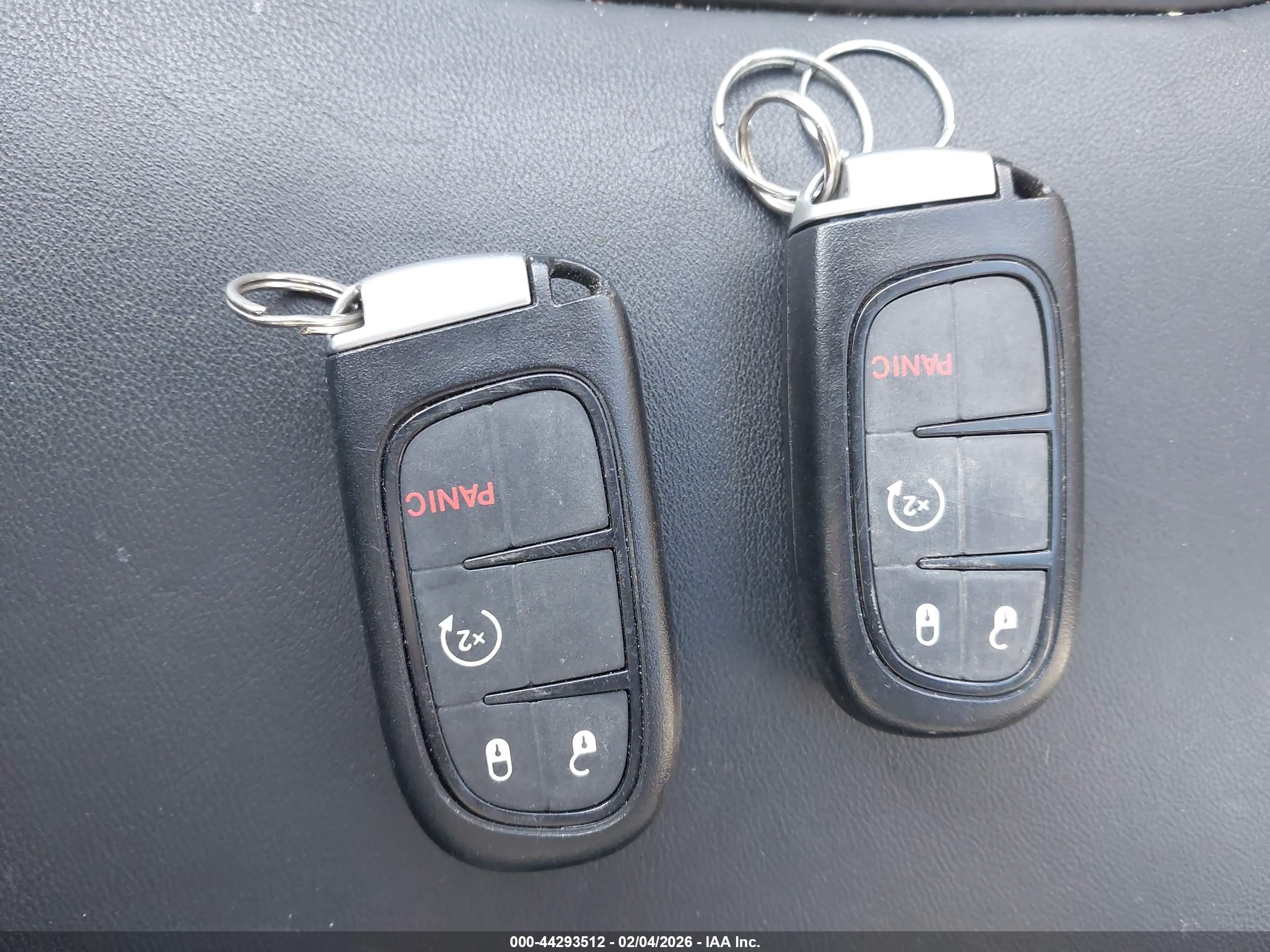 JEEP CHEROKEE image 11