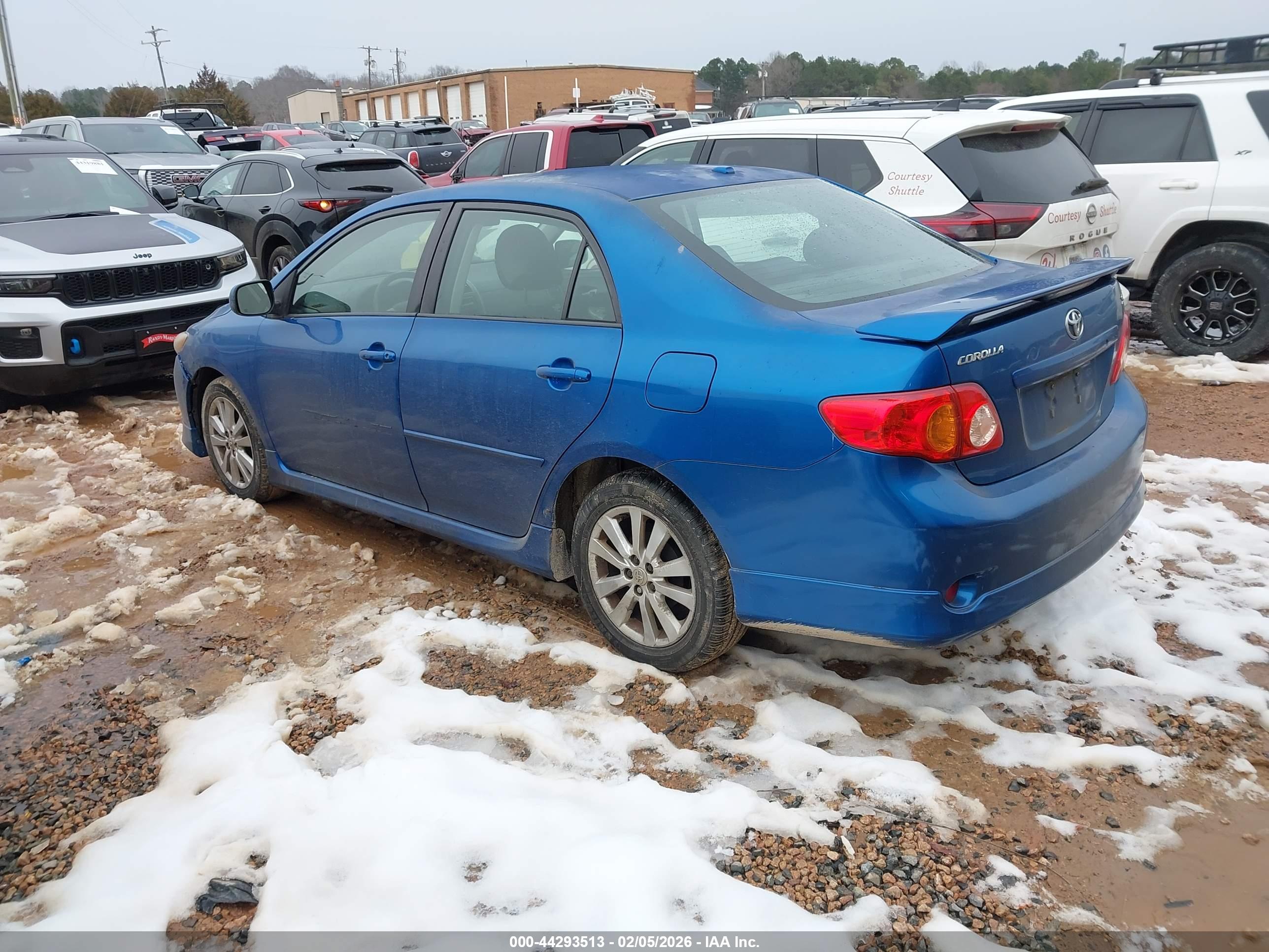 TOYOTA COROLLA image 3