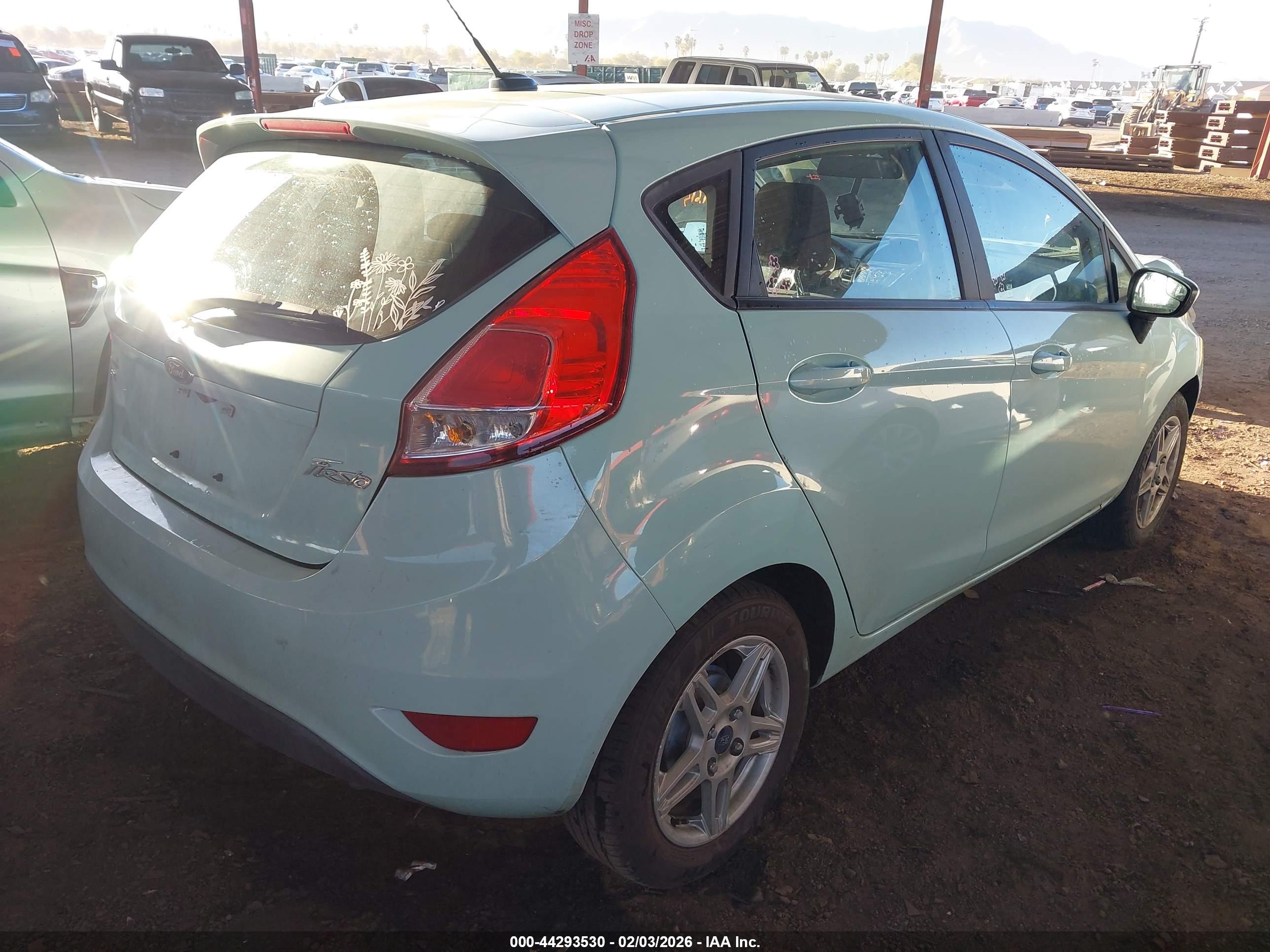 FORD FIESTA image 4