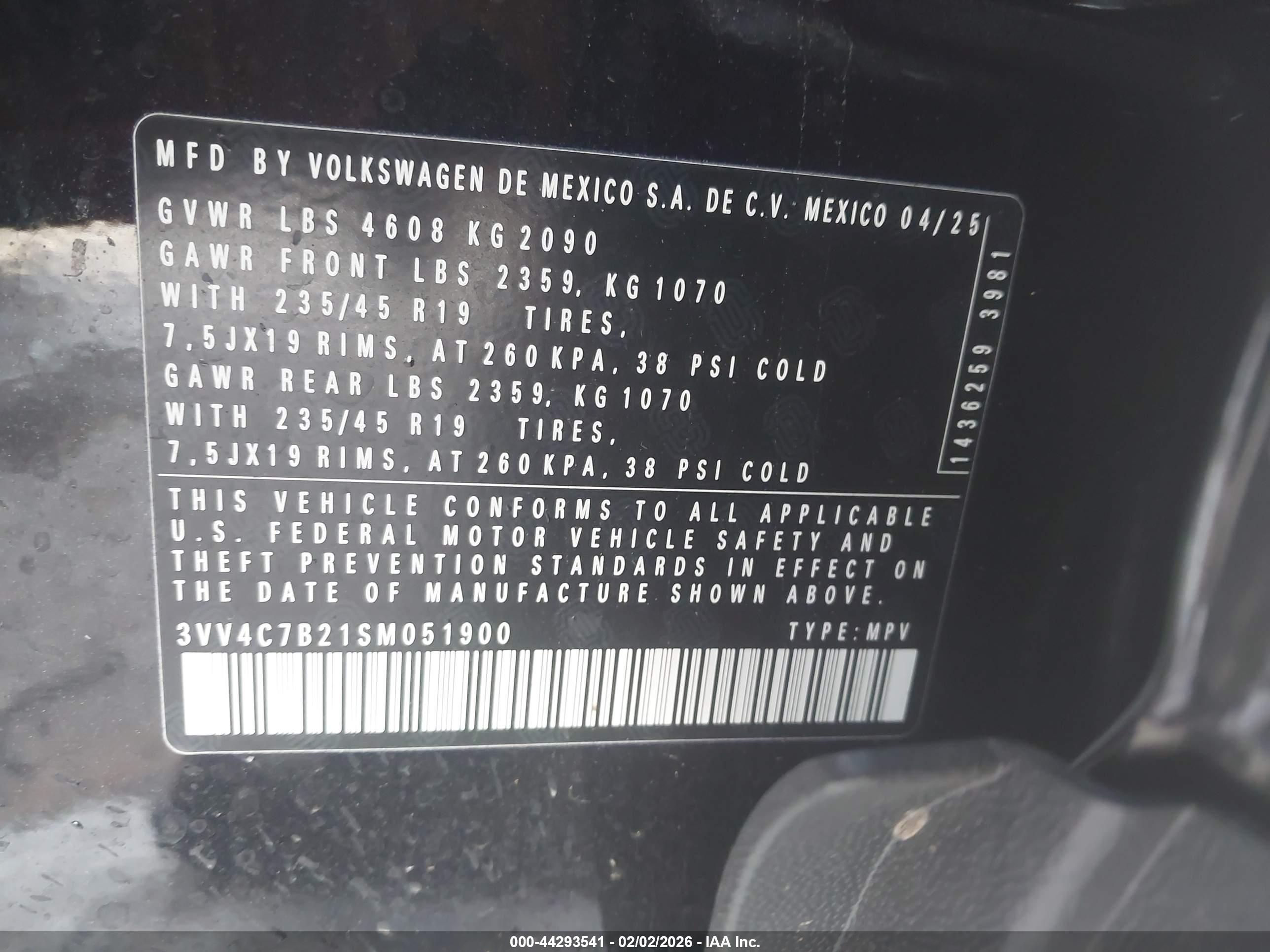 VOLKSWAGEN TAOS image 9