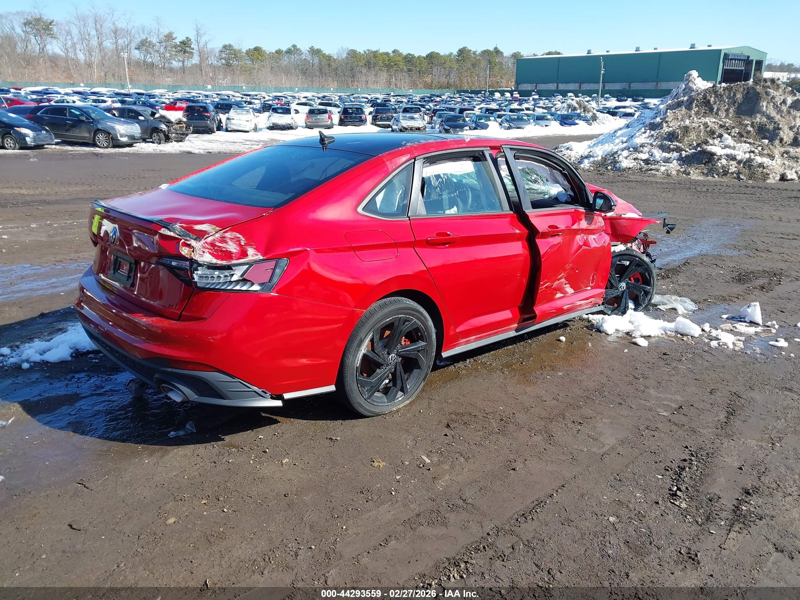 VOLKSWAGEN JETTA image 4