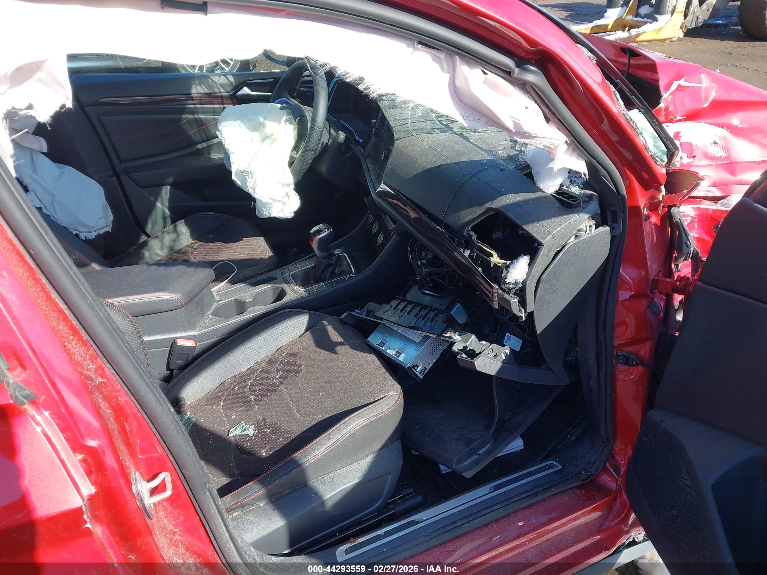 VOLKSWAGEN JETTA image 5