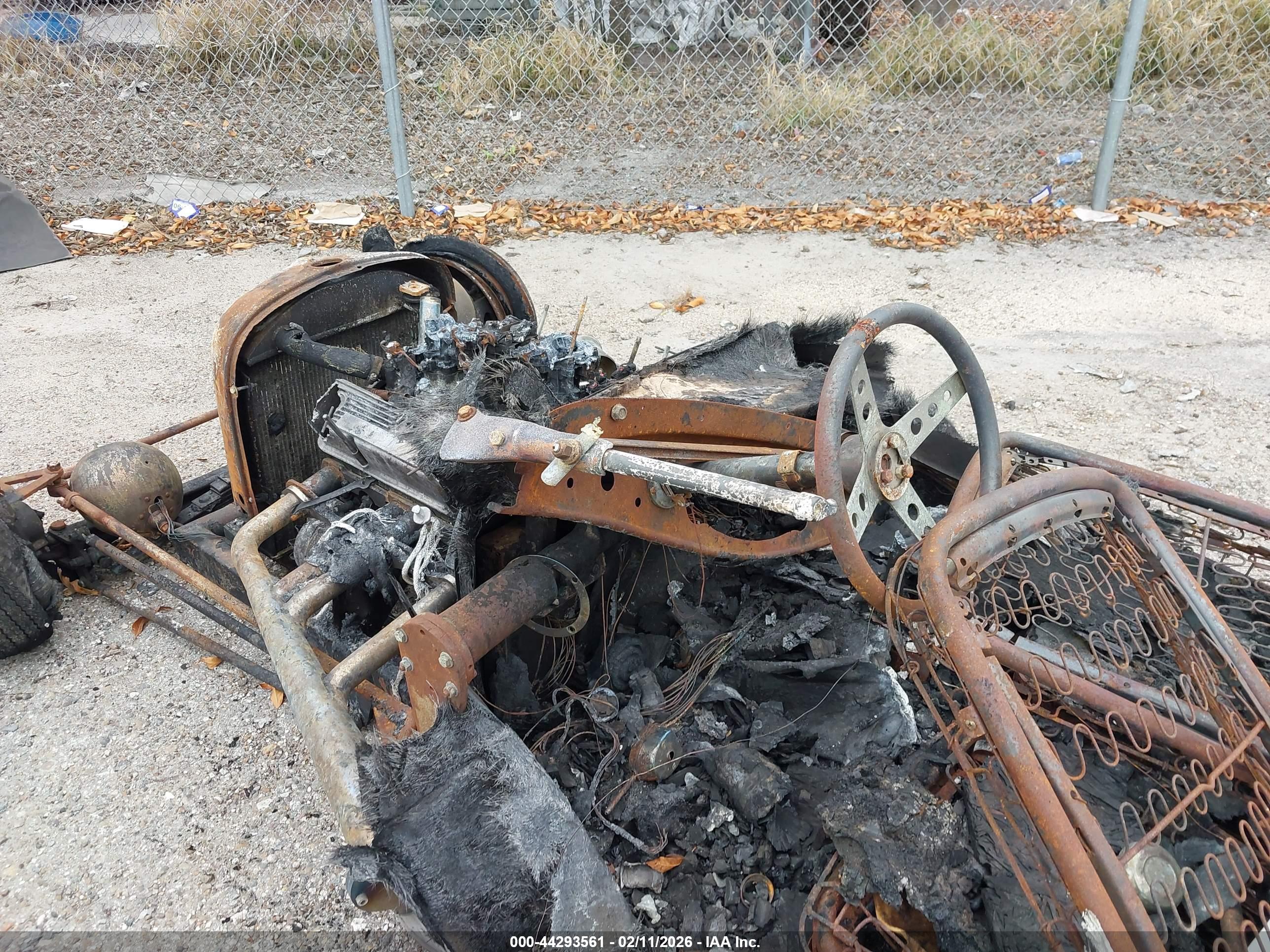 FORD ROADSTER image 5