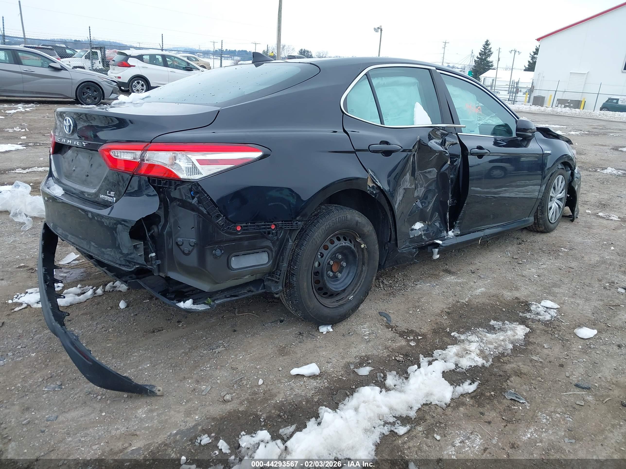 TOYOTA CAMRY image 4