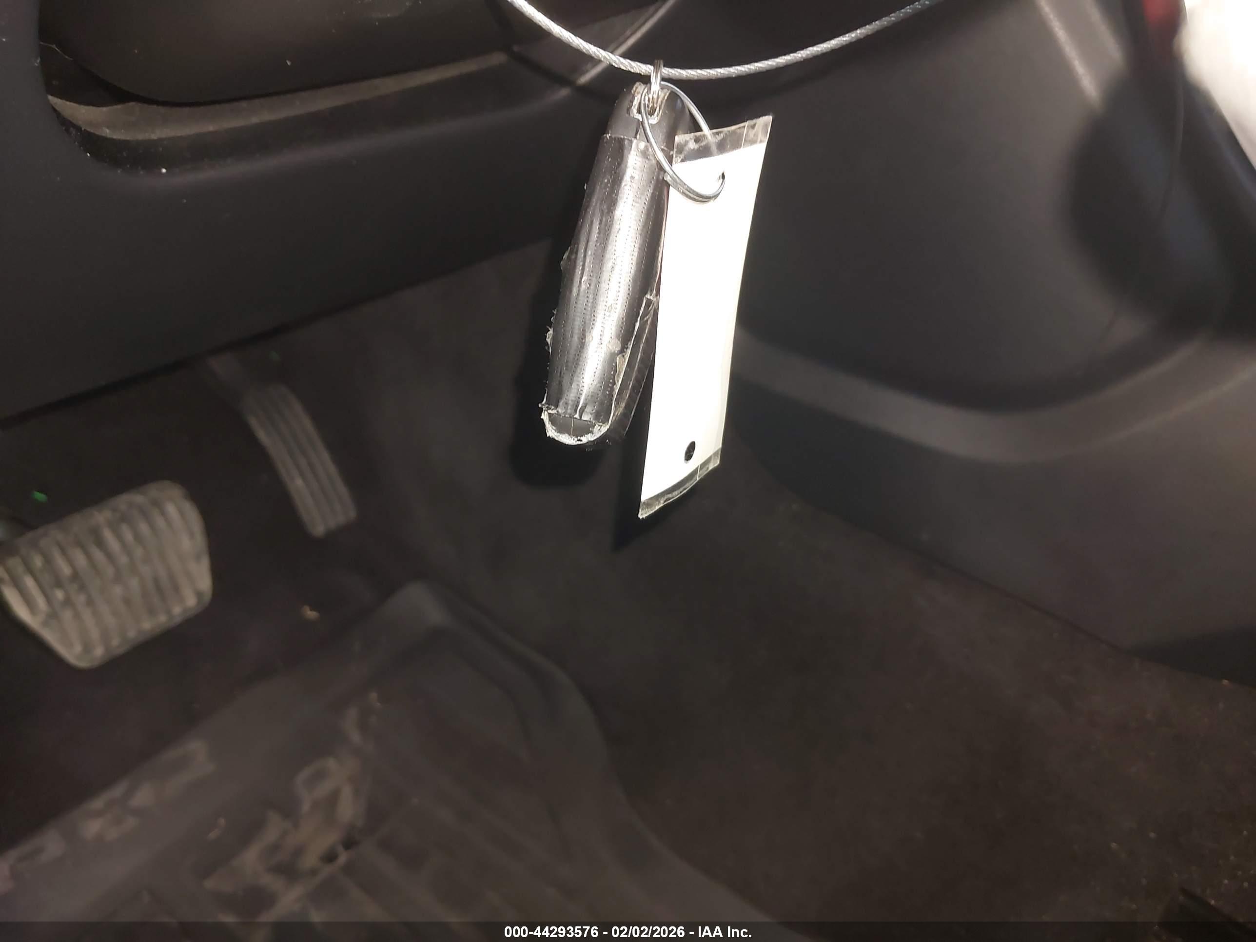 LAND ROVER image 11