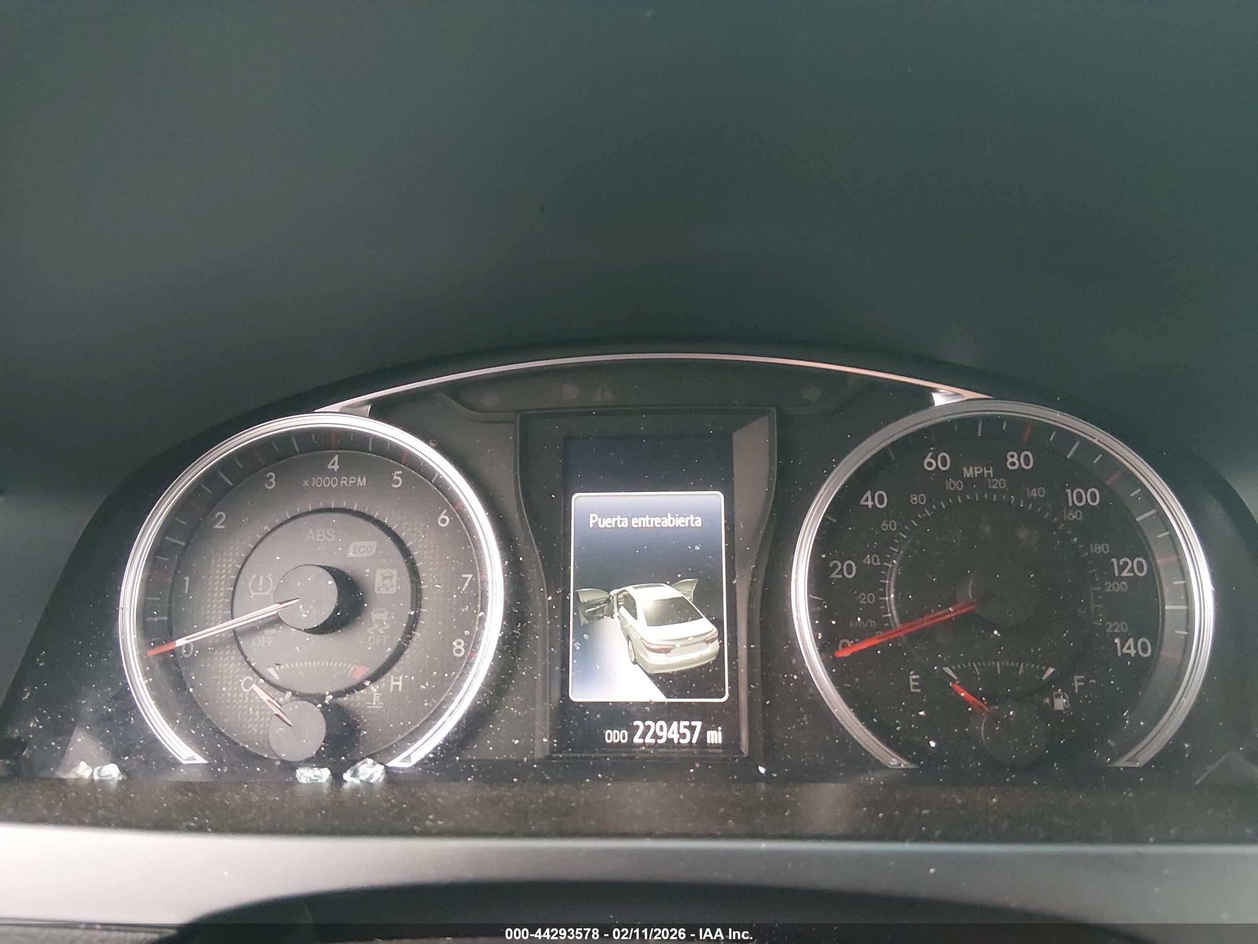 TOYOTA CAMRY image 7