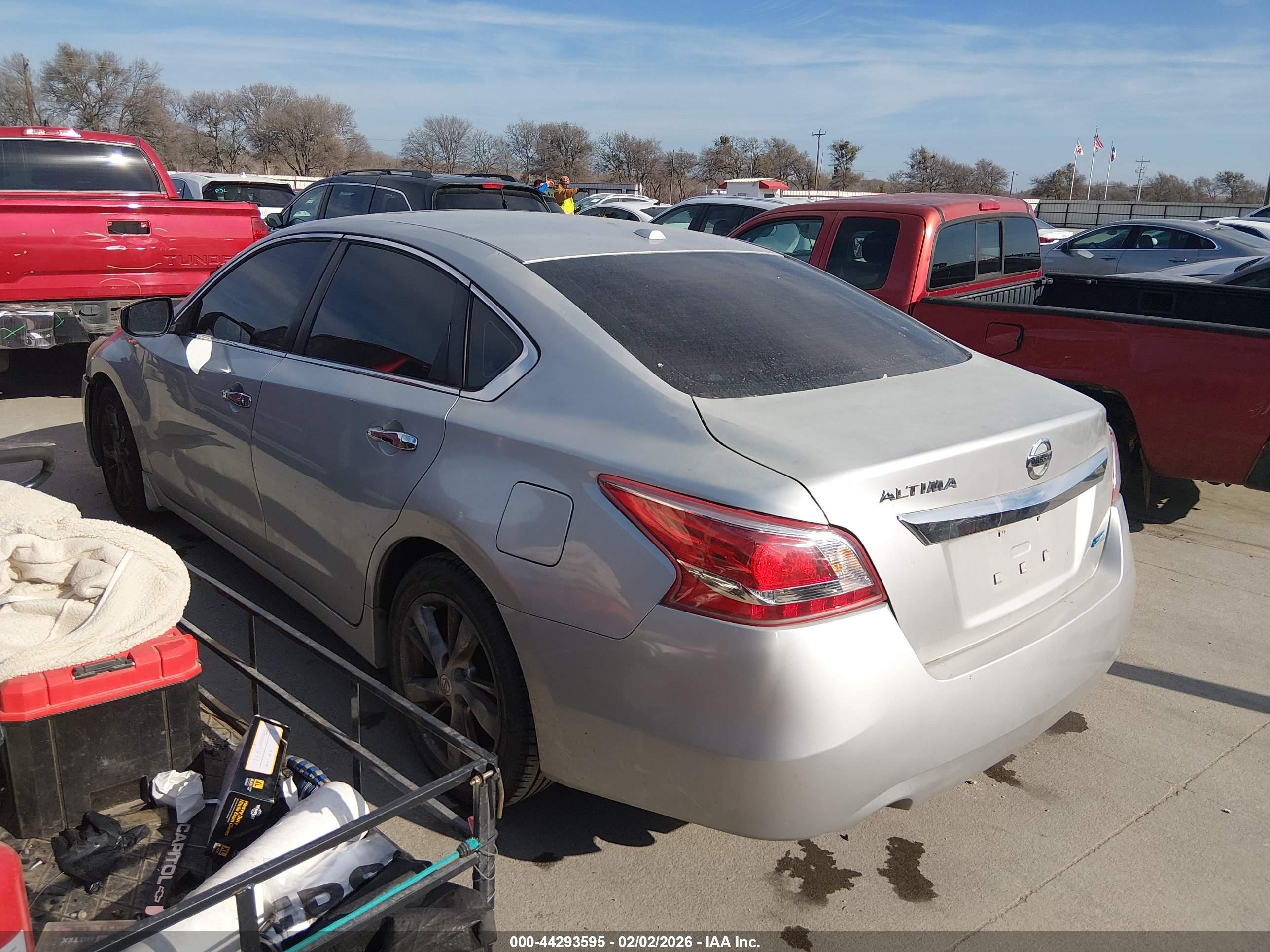 NISSAN ALTIMA image 3