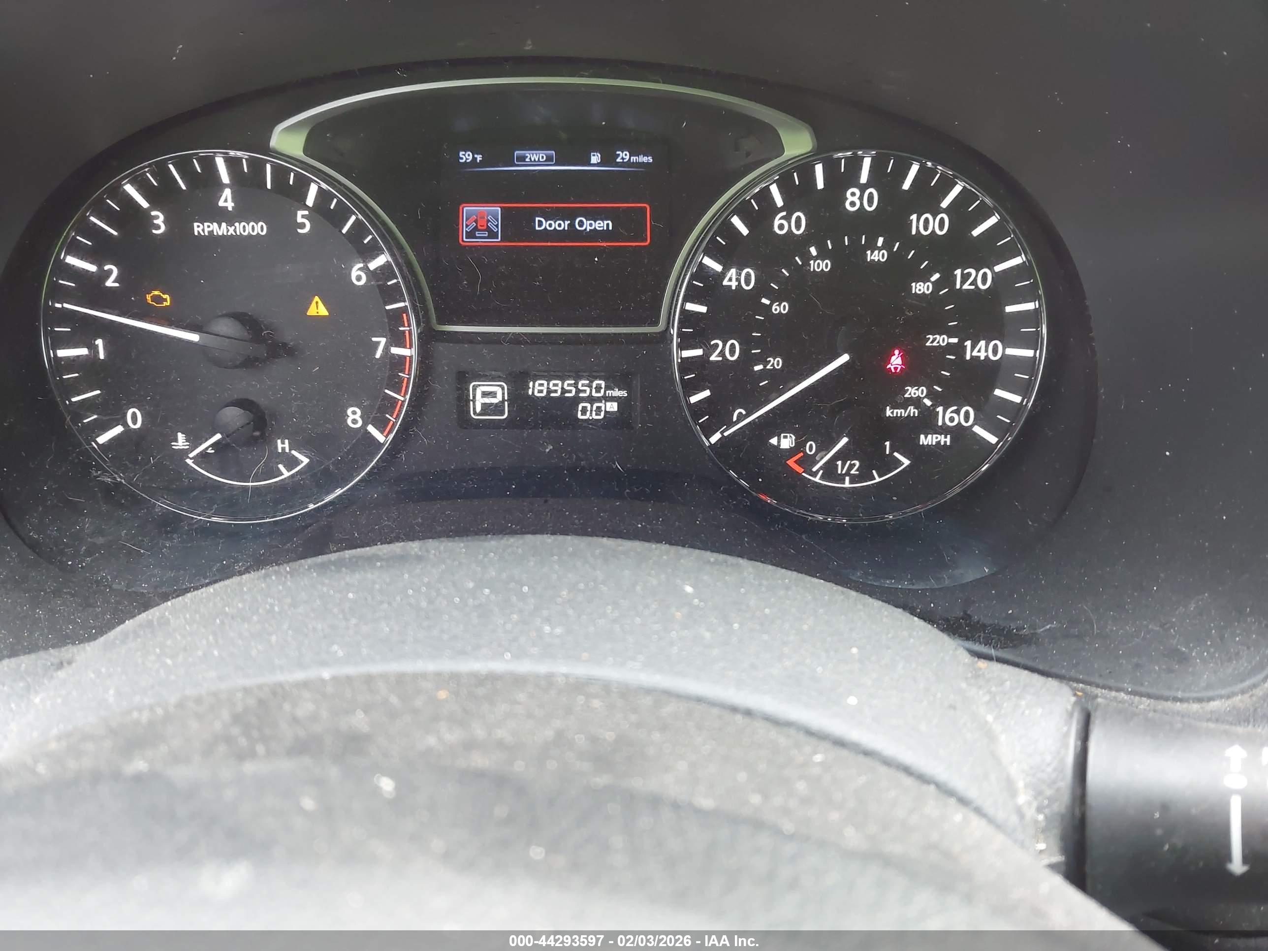 NISSAN PATHFINDER image 7