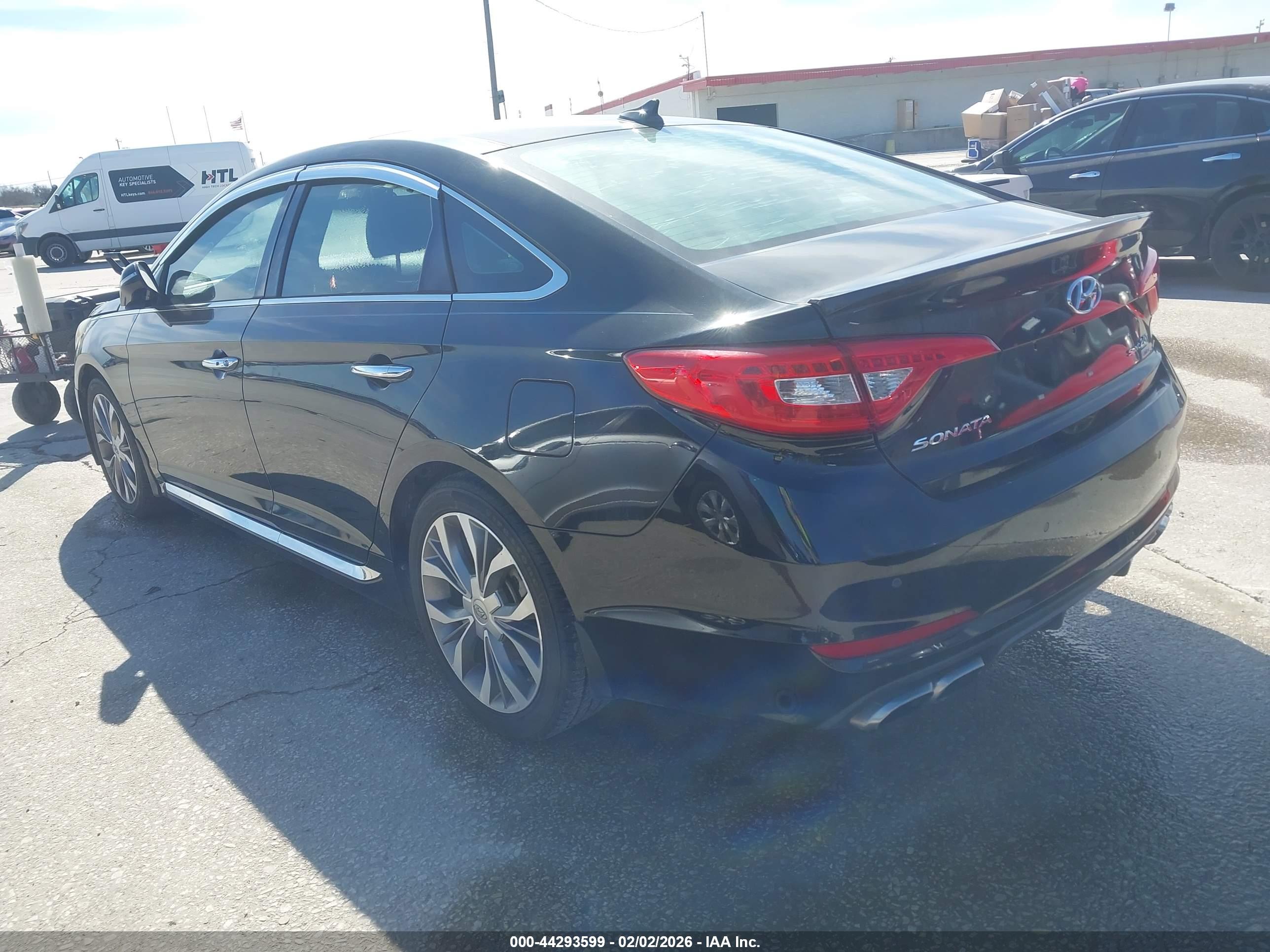 HYUNDAI SONATA image 3