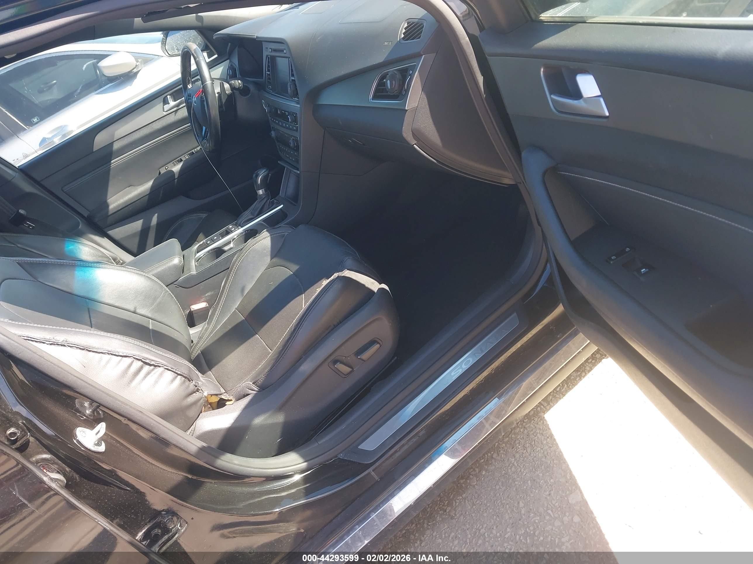 HYUNDAI SONATA image 5
