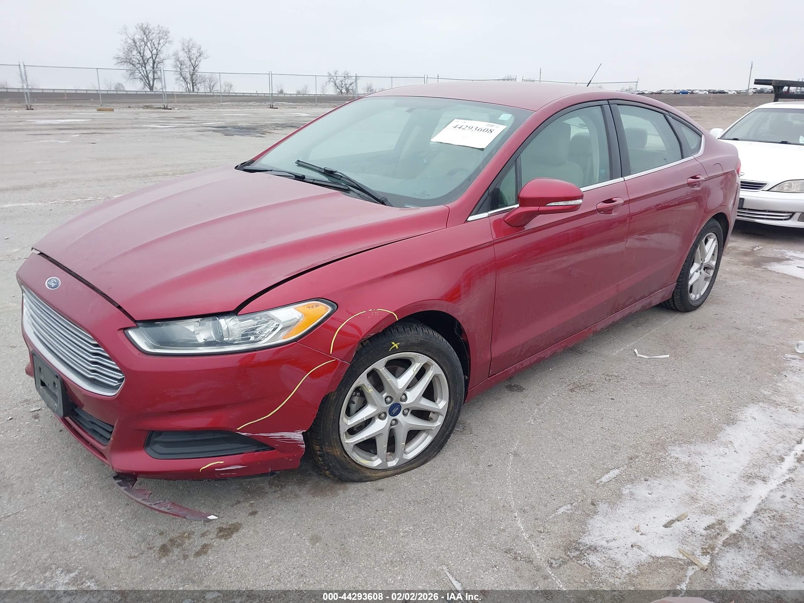 FORD FUSION image 2