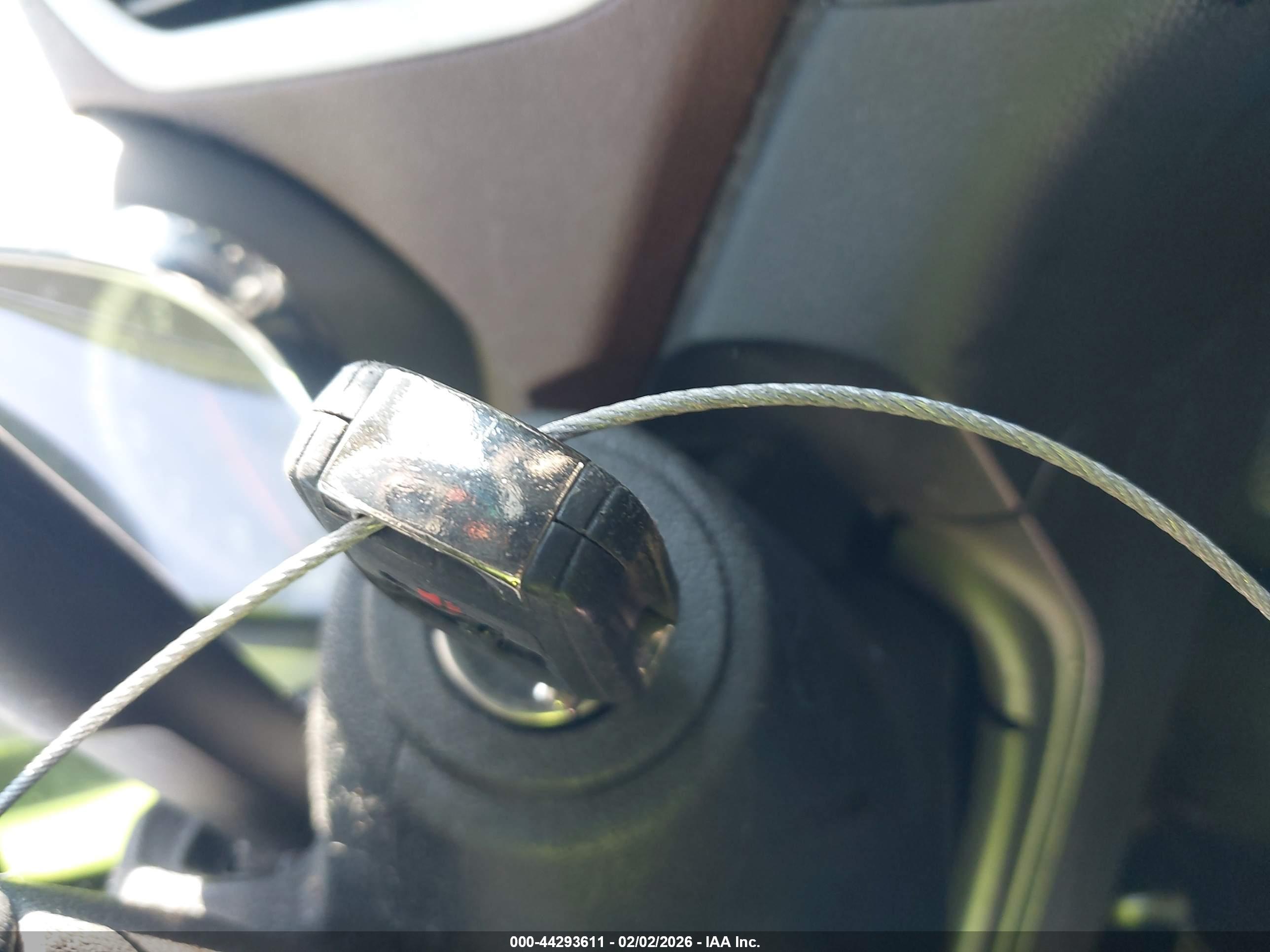 GMC TERRAIN image 11