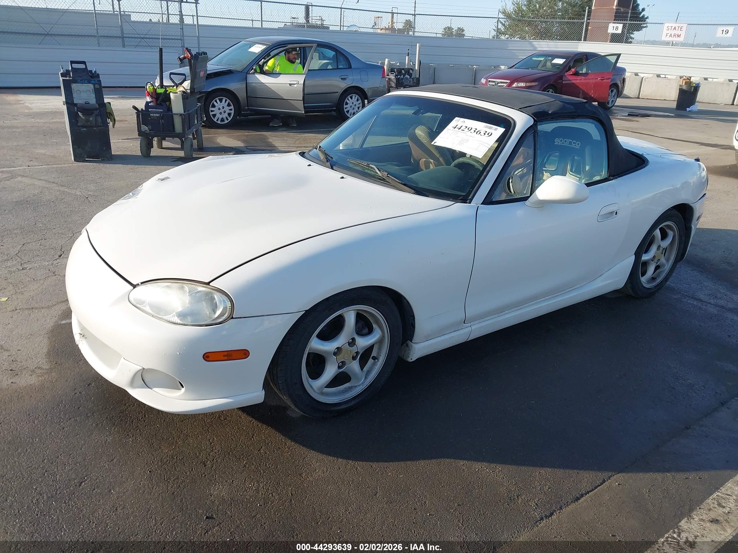 MAZDA MX-5 image 2