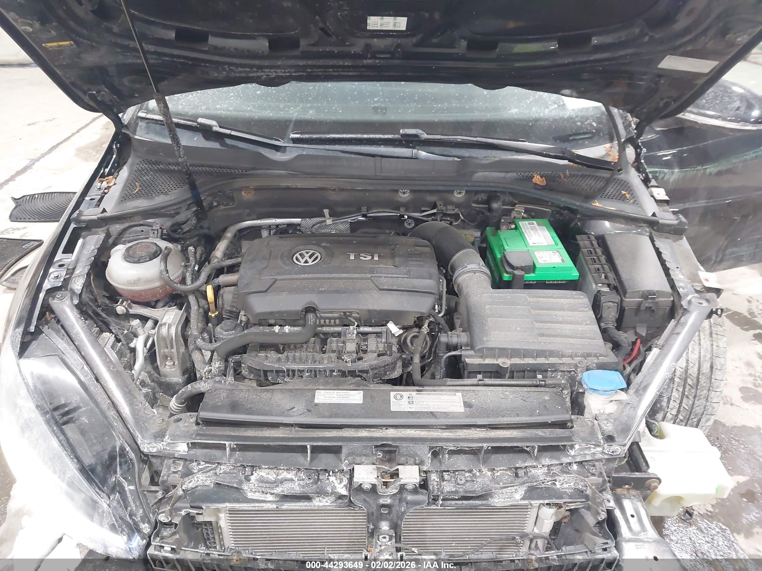 VOLKSWAGEN GOLF image 10