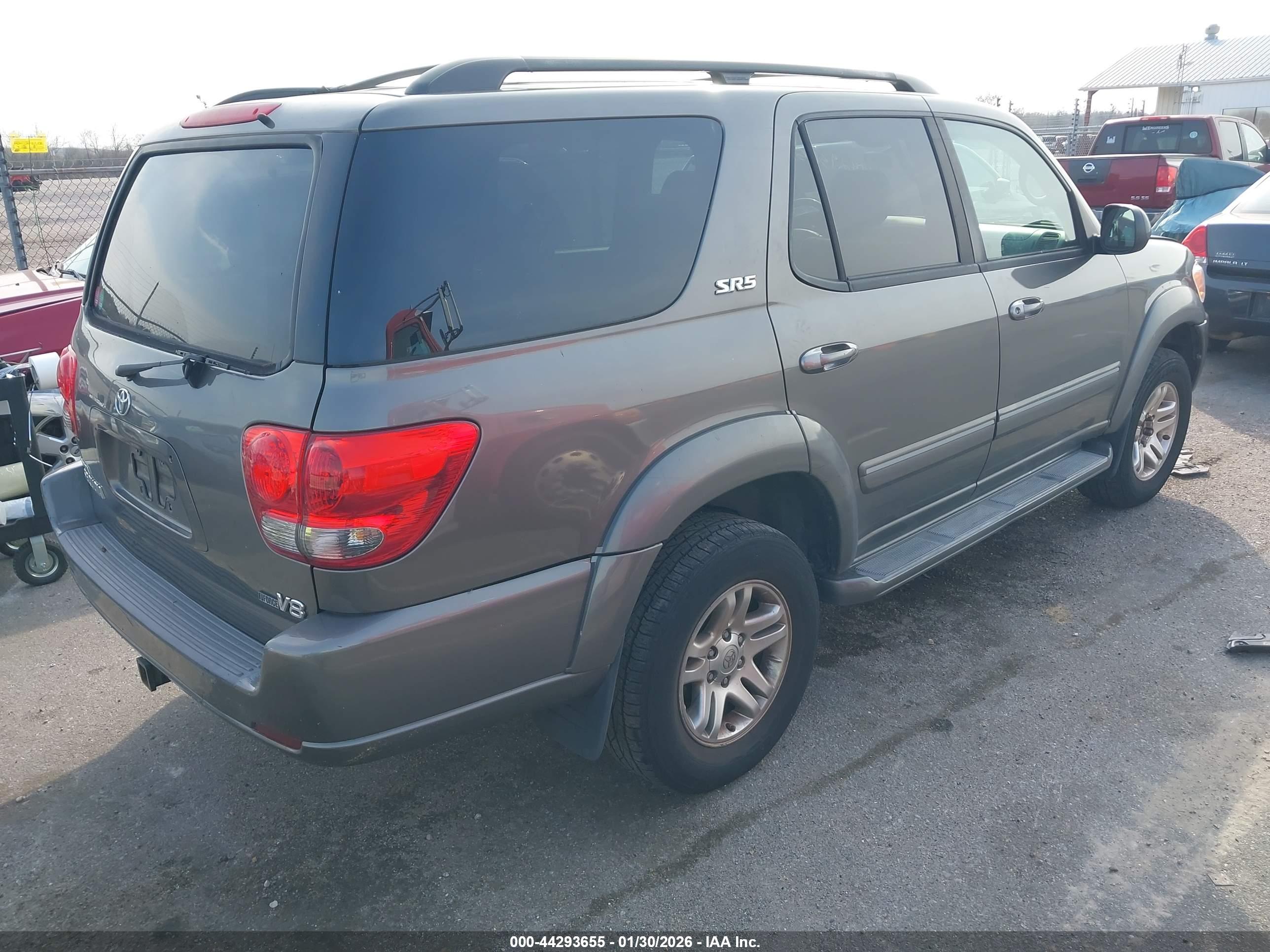TOYOTA SEQUOIA image 4