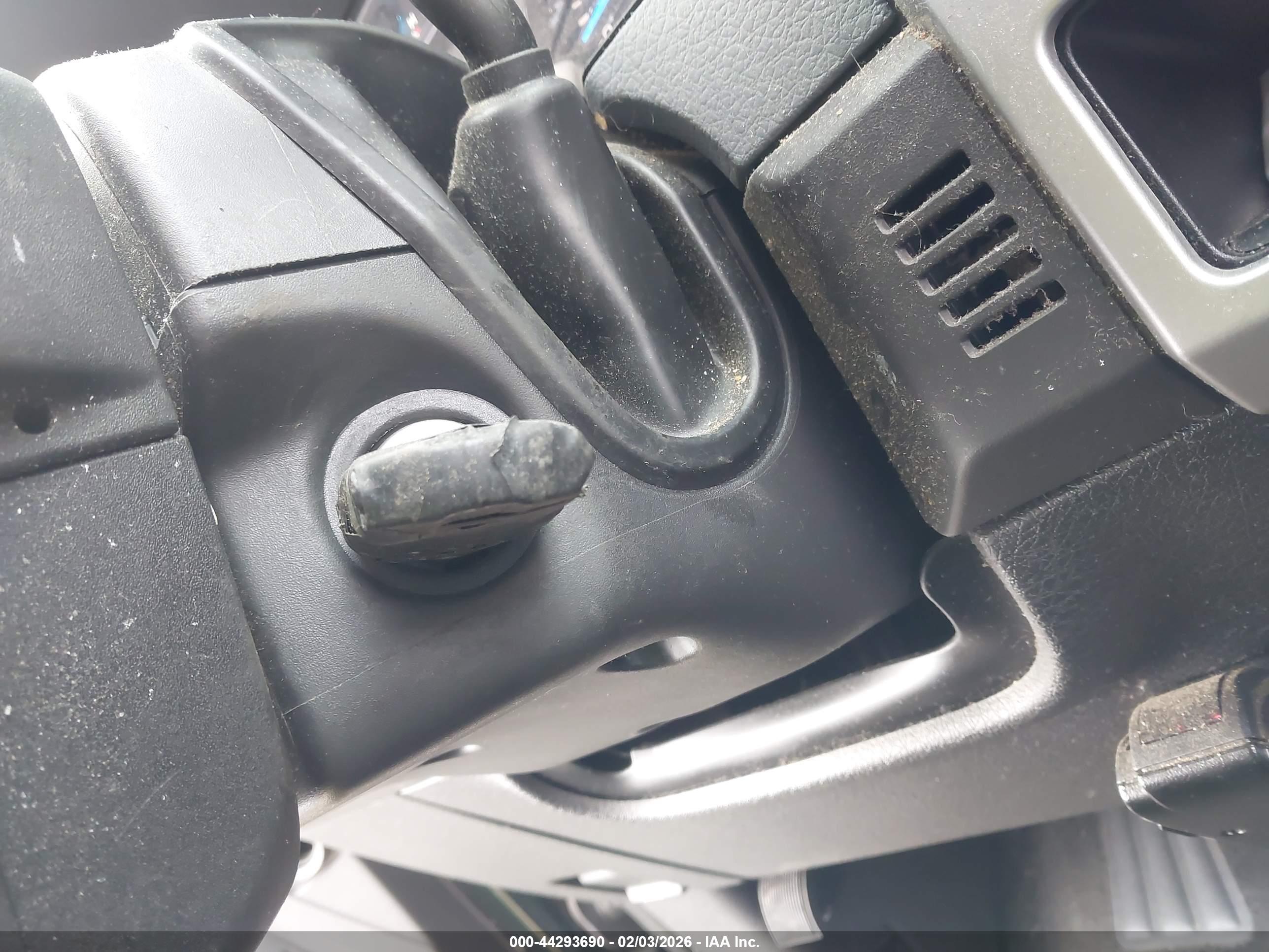 FORD F-150 image 11