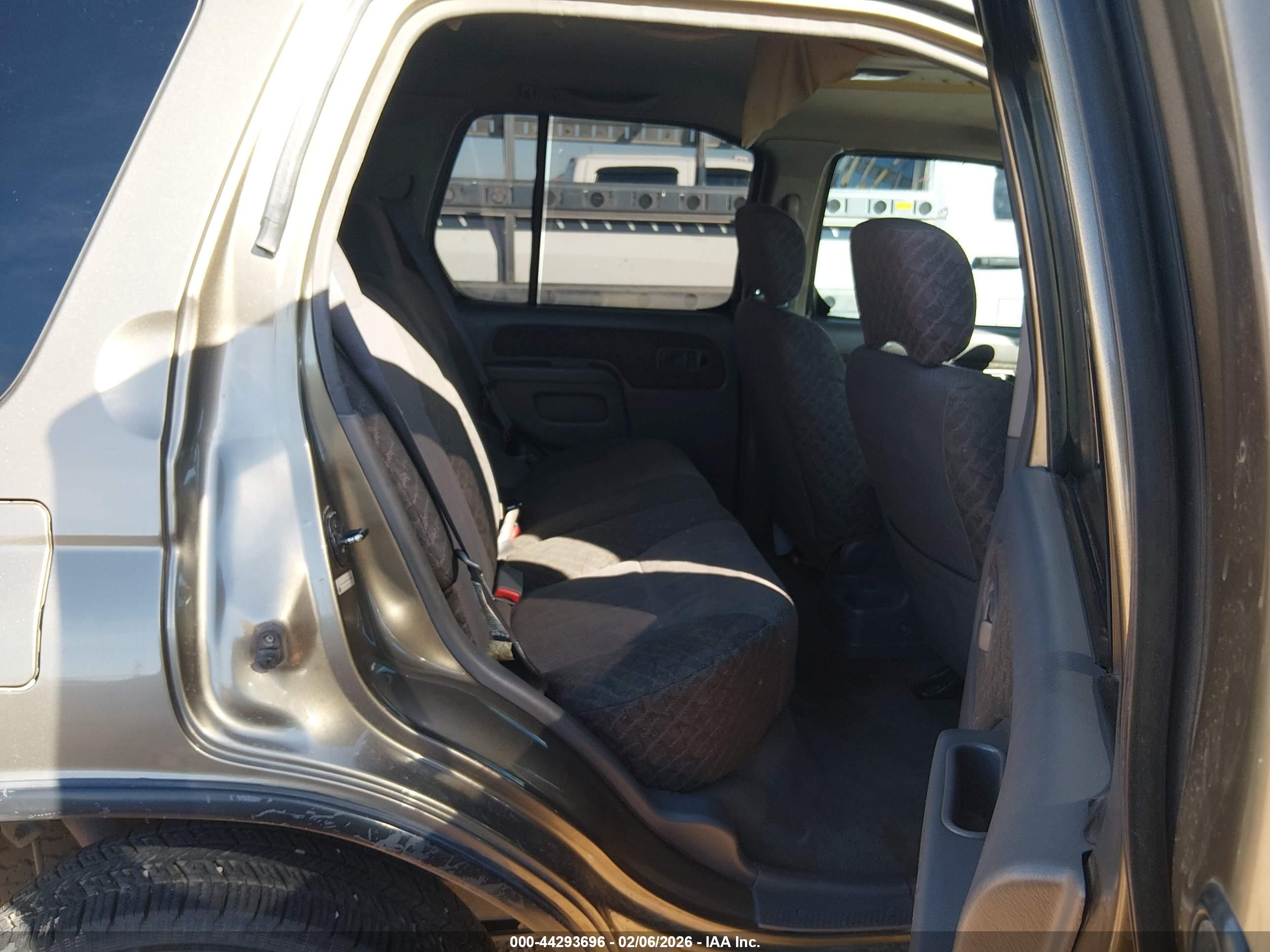 NISSAN XTERRA image 8