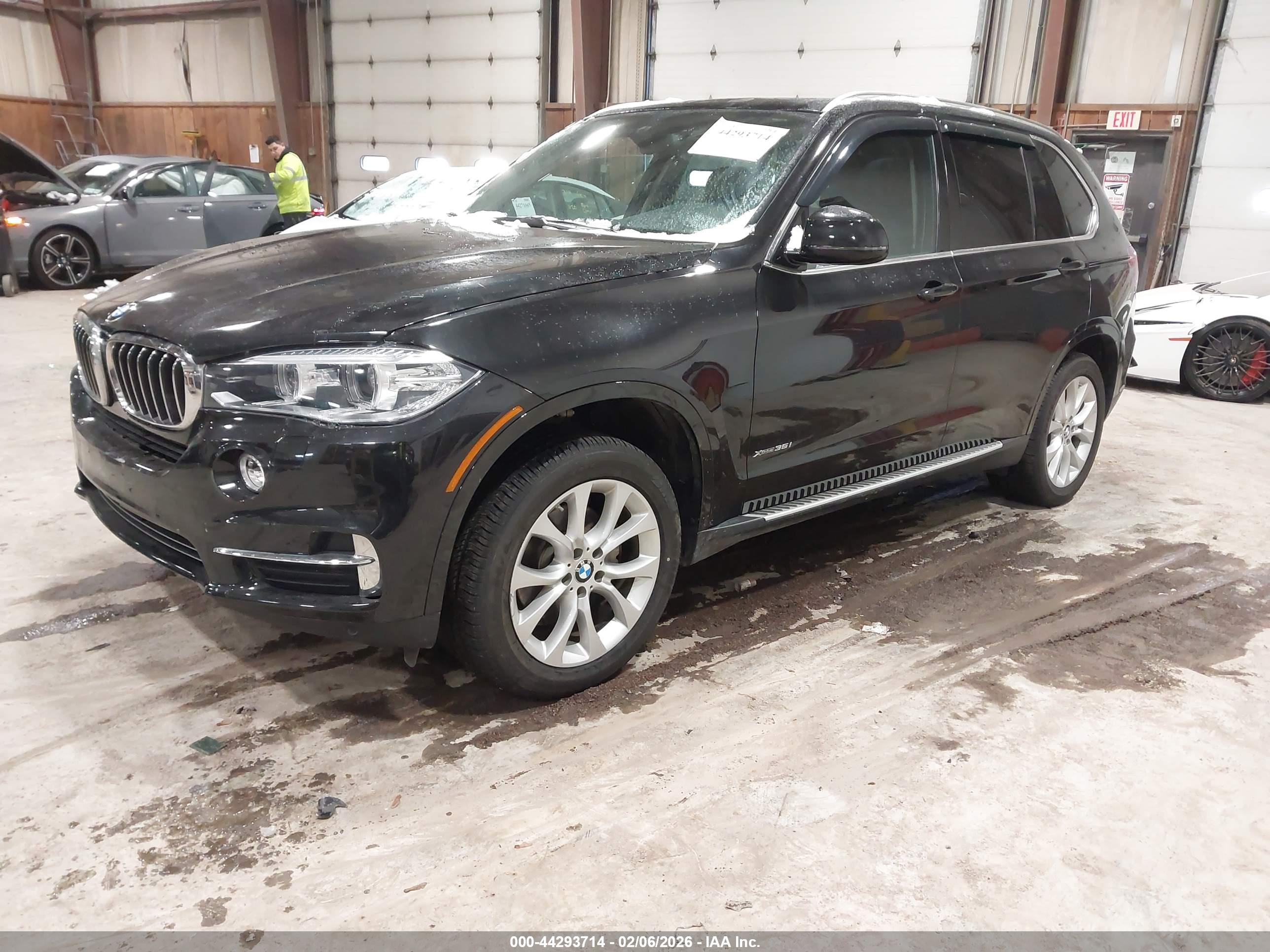 BMW X5 image 2