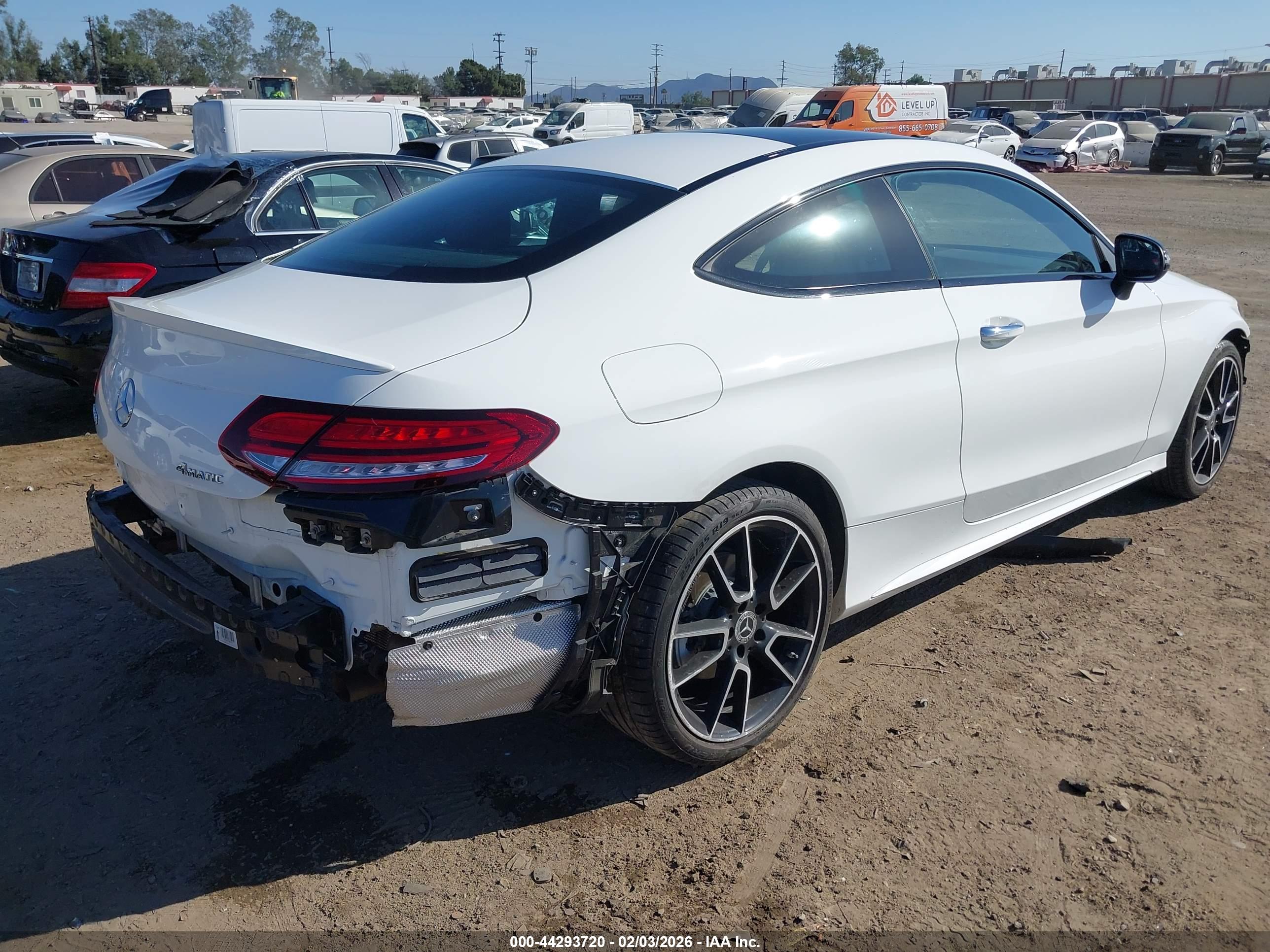 MERCEDES-BENZ C image 4