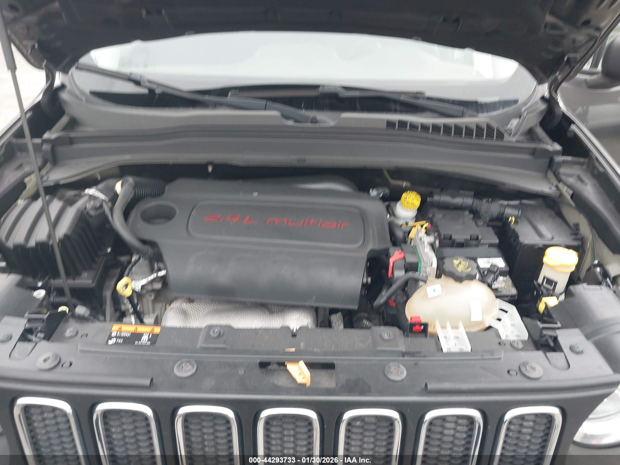 JEEP RENEGADE image 10