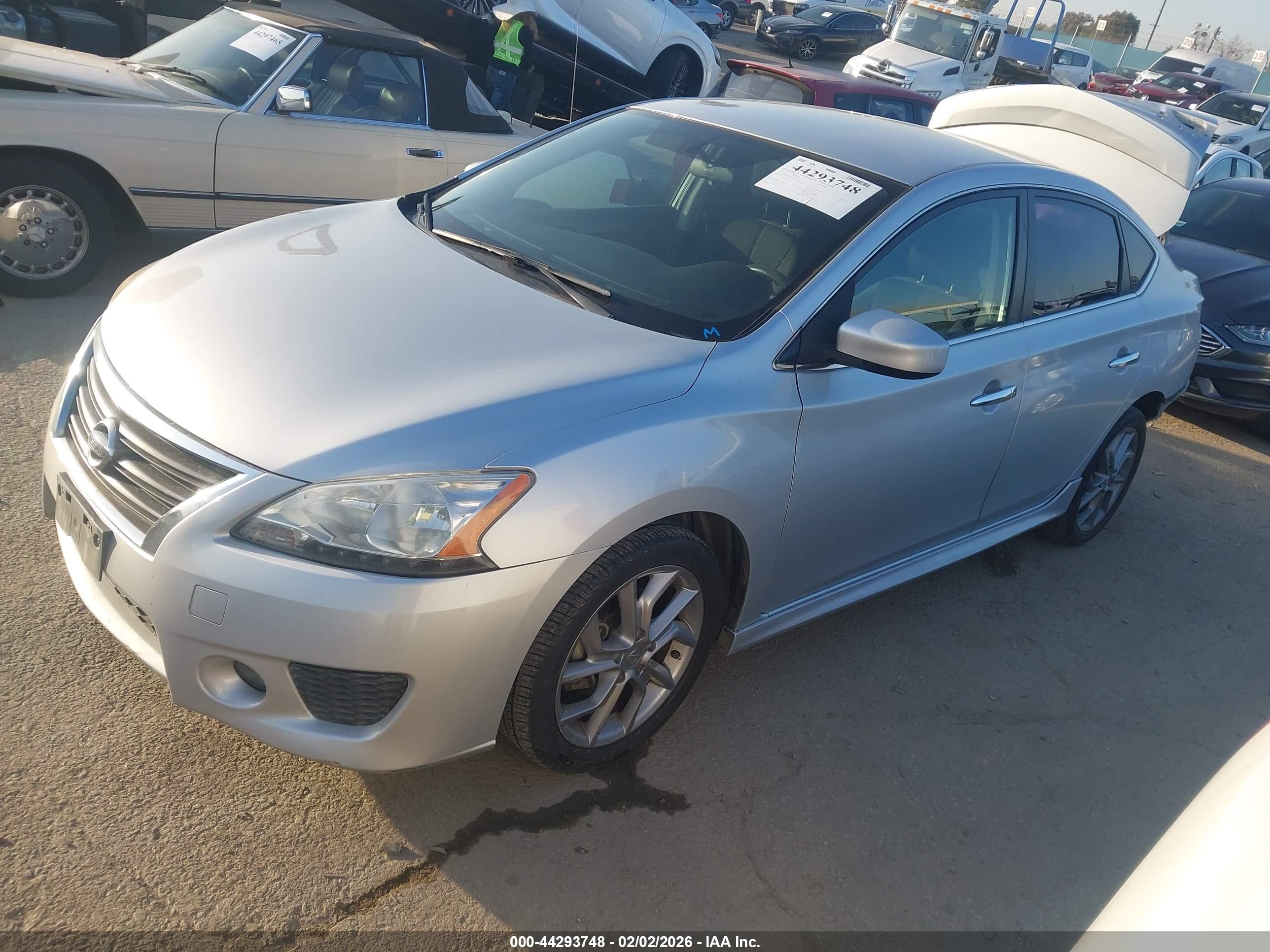 NISSAN SENTRA image 2