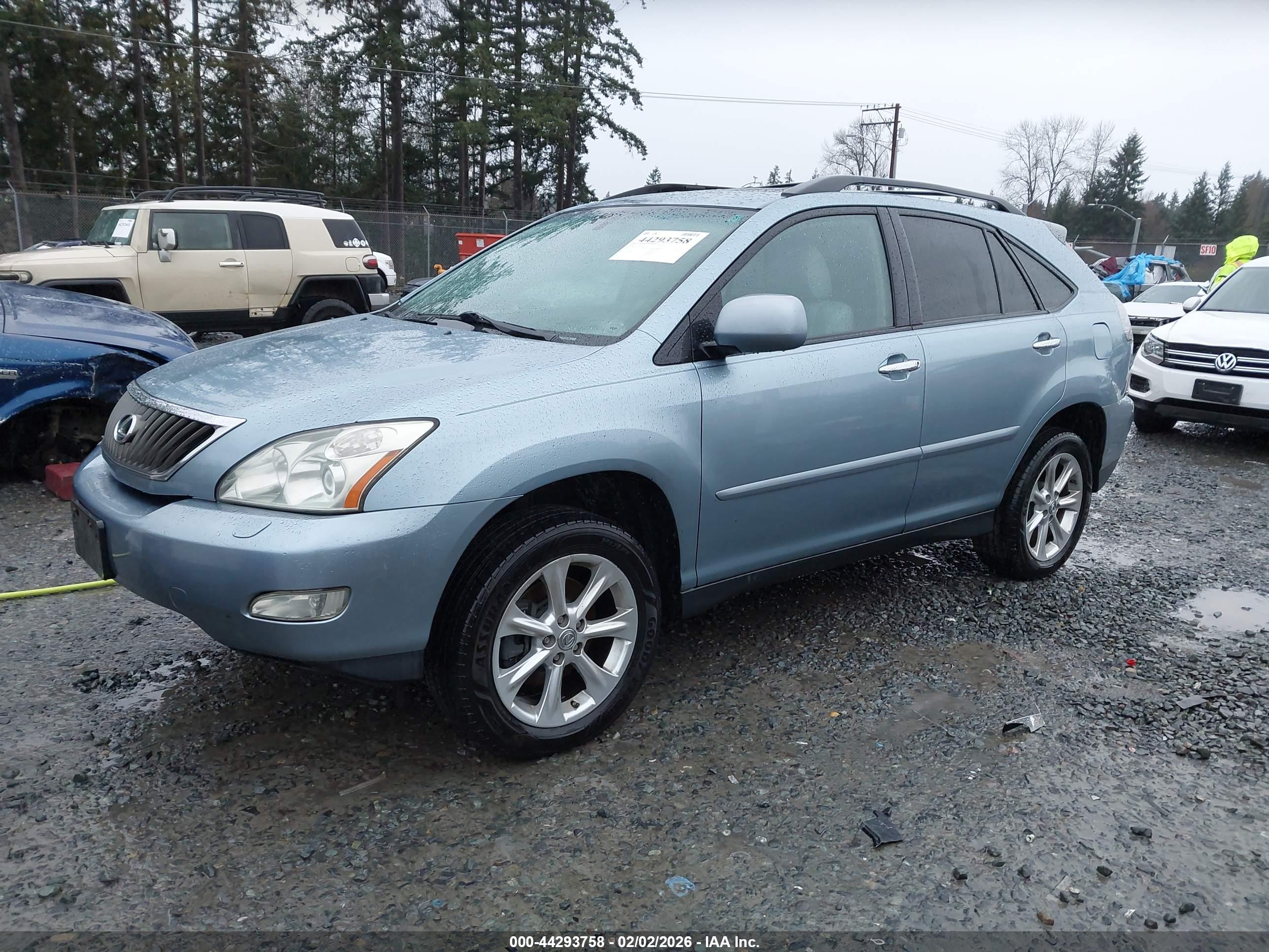 LEXUS RX image 2
